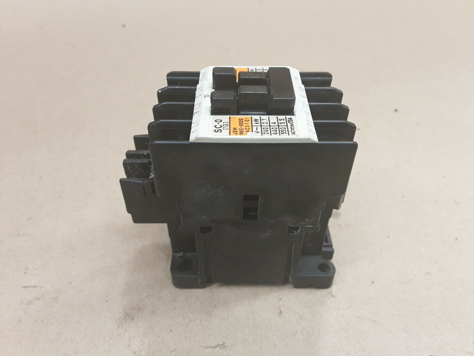FUJI ELECTRIC SC-0 4NC0F0 20A 380-440V #1010A43