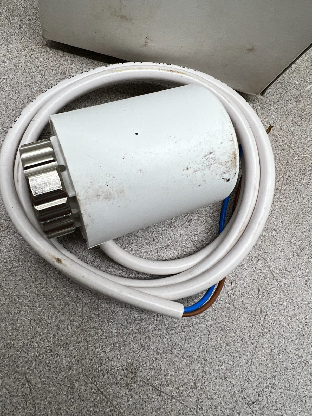 NEW IN BOX KMC ACTUATOR MEP-3001