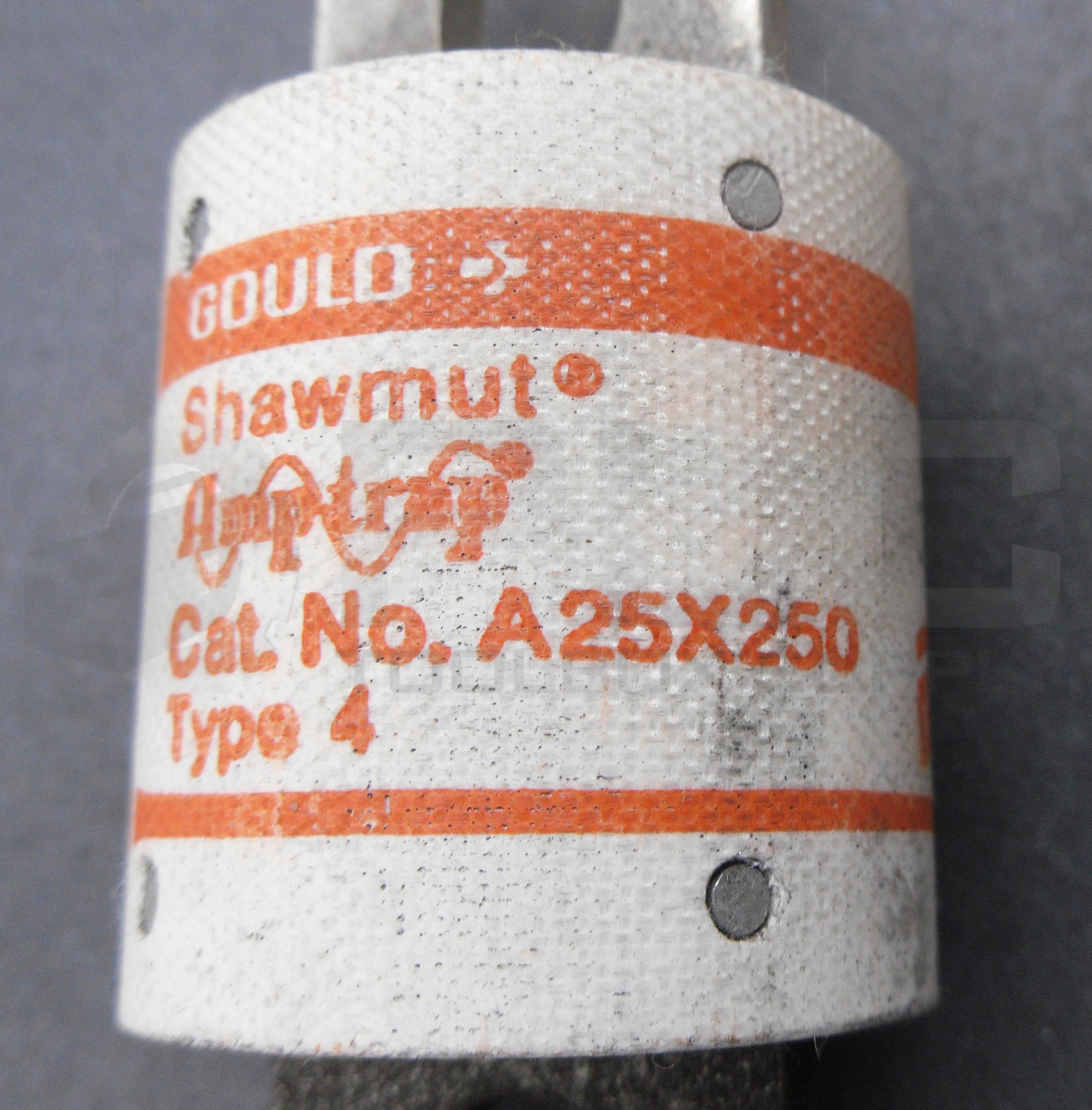 LOT OF 3 NEW GOULD SHAWMUT A25X250 FUSE TYPE 4 250A 250VAC