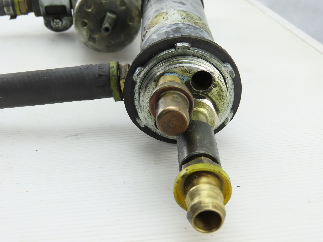 Vortec 701 Panel Guard Cooler W/AW40-04-B SMC Air Filter Regulator & Hose
