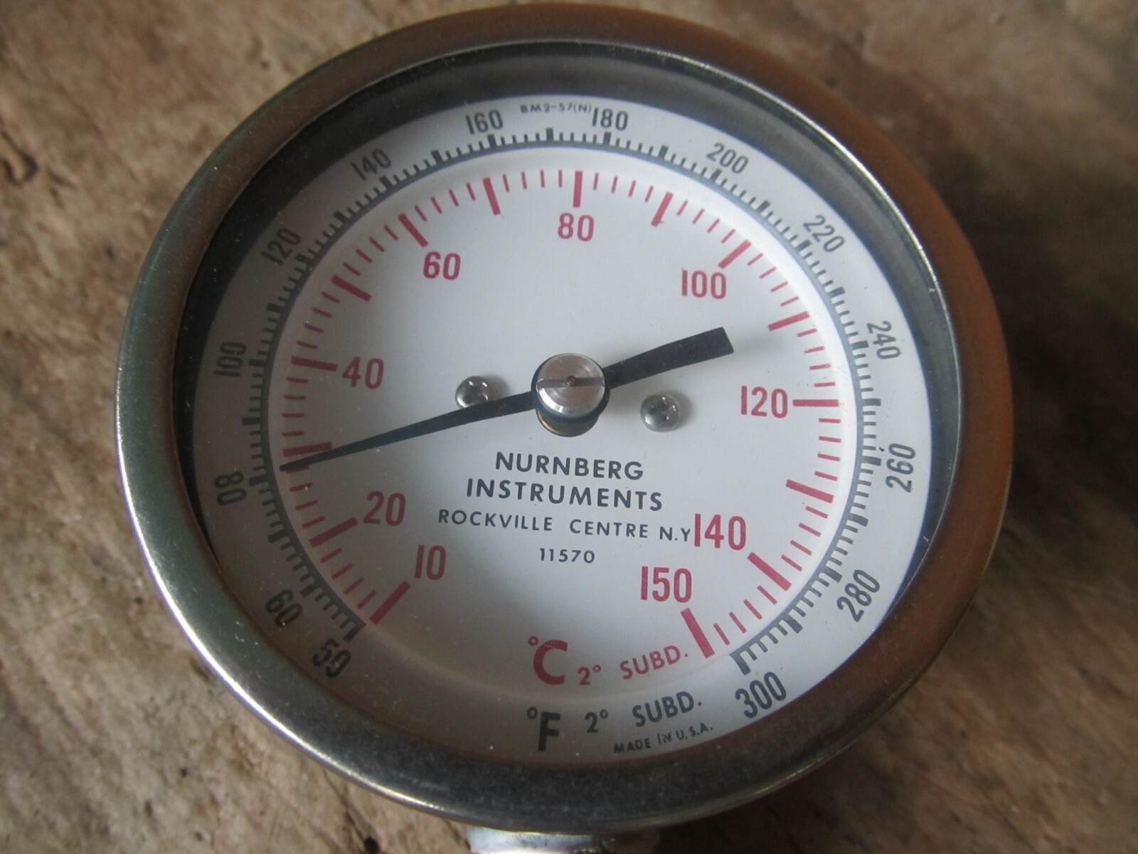Made in USA Nurnberg Temperature GAUGE 0-150 Celsius 300 Farenheit