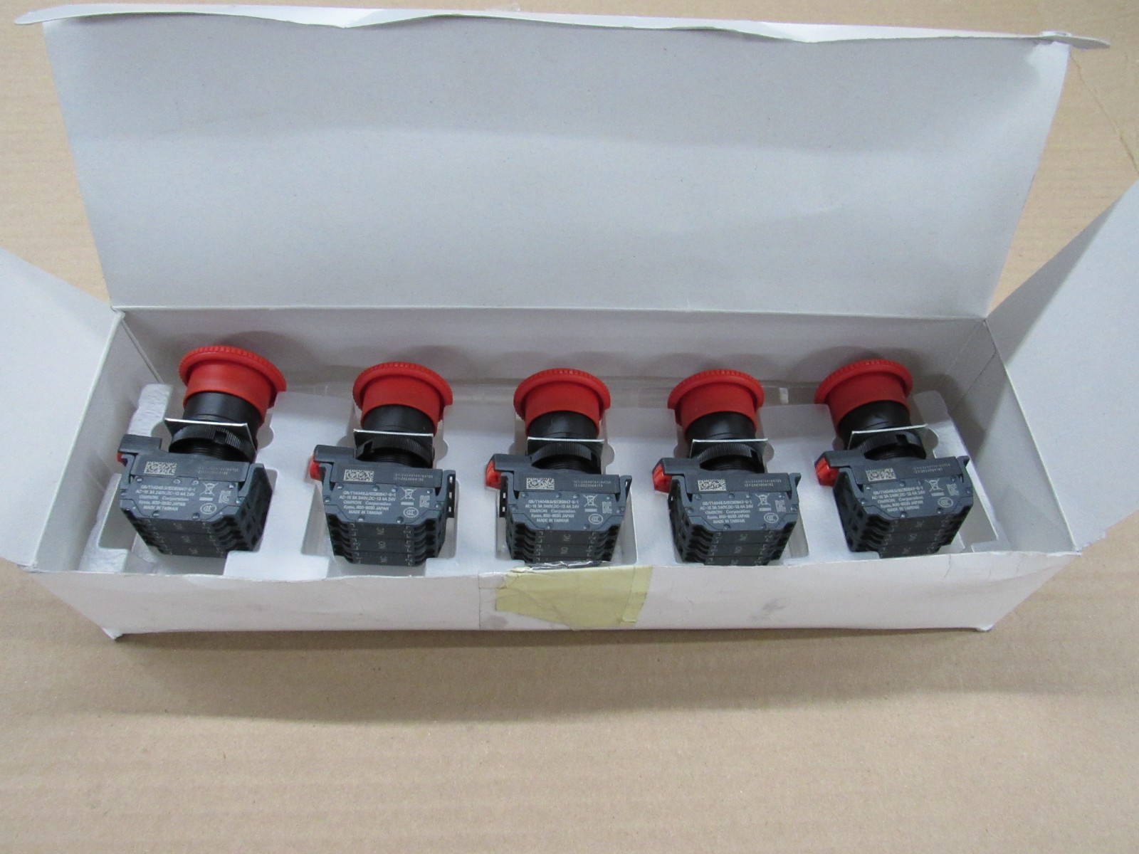 5 pcs Omron A22NE-M-P212-N emergency stop push button assembly e stop A22N