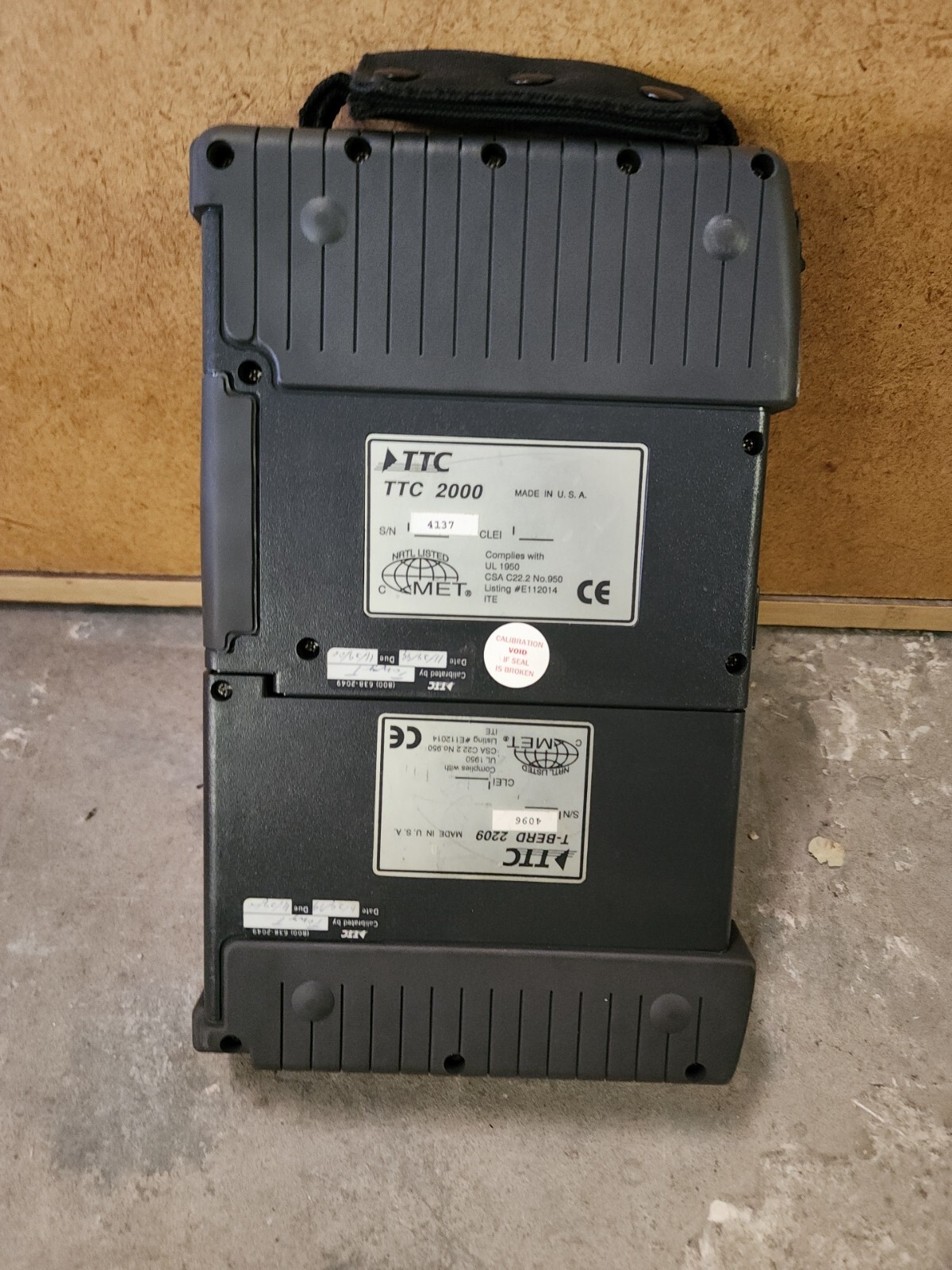 JDSU TTC-2000 UIM w/ T-Berd 2209 Analyzer Cables Case
