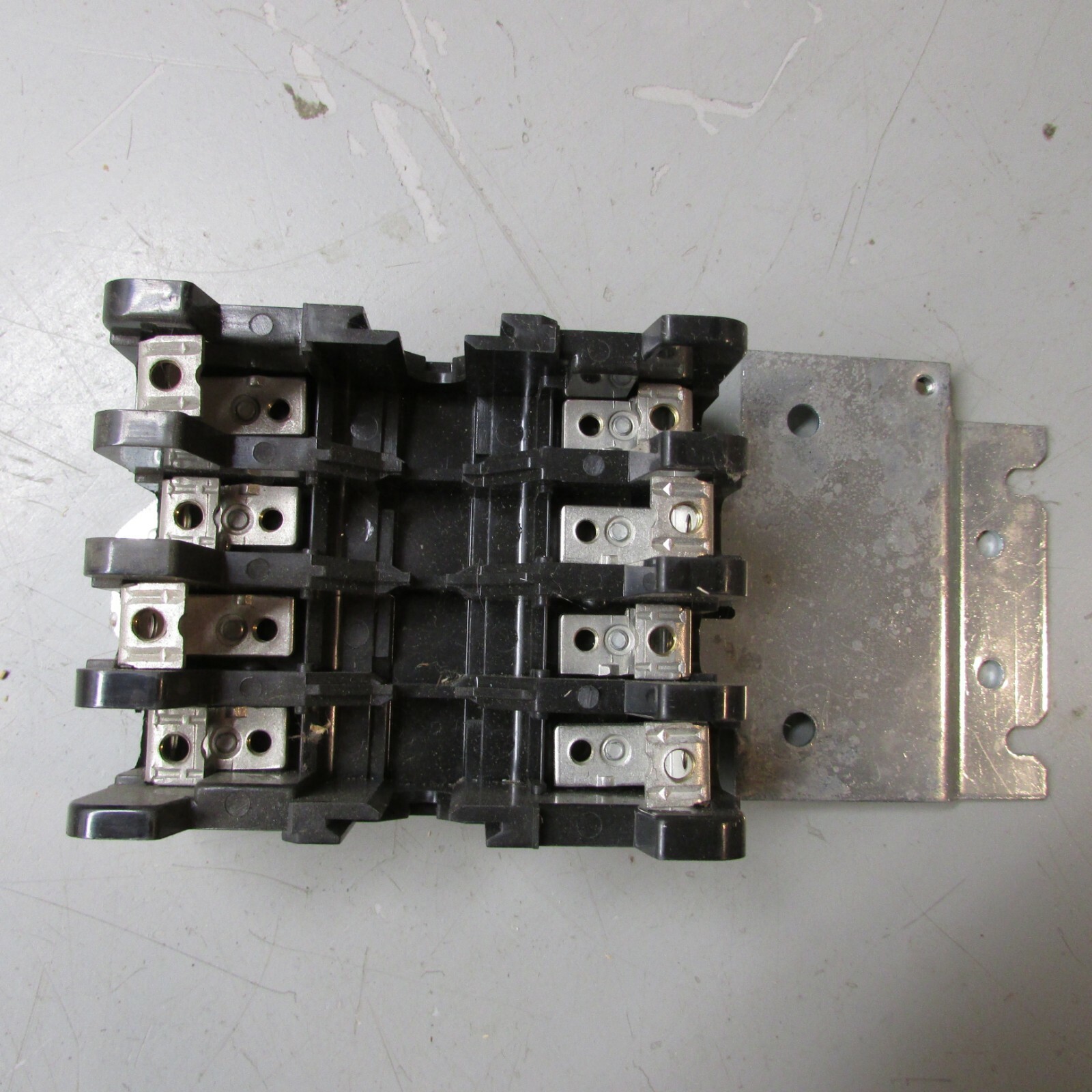 GE 546A301G46 Stationary Contact Support Assembly for CR206CO