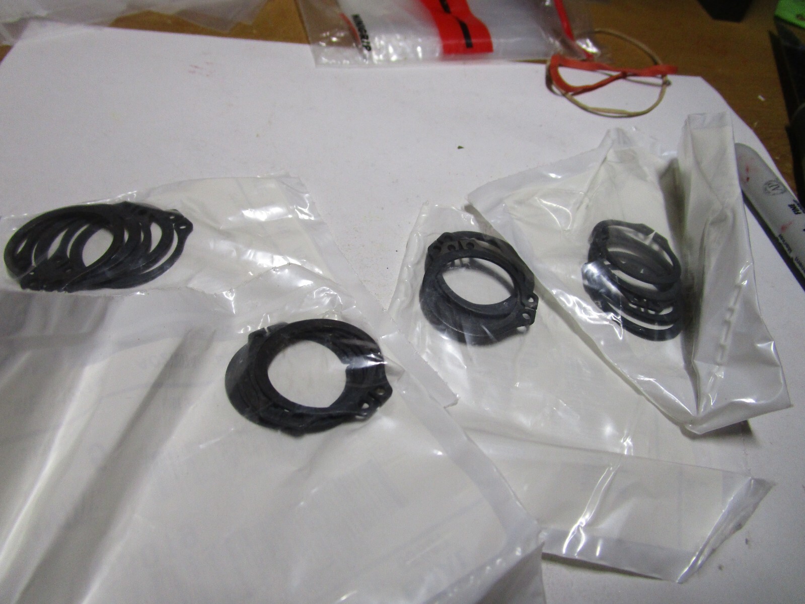 1″Shaft Dia 0.925″ID Phosphate C/S Ext Retaining Ring QTY 20