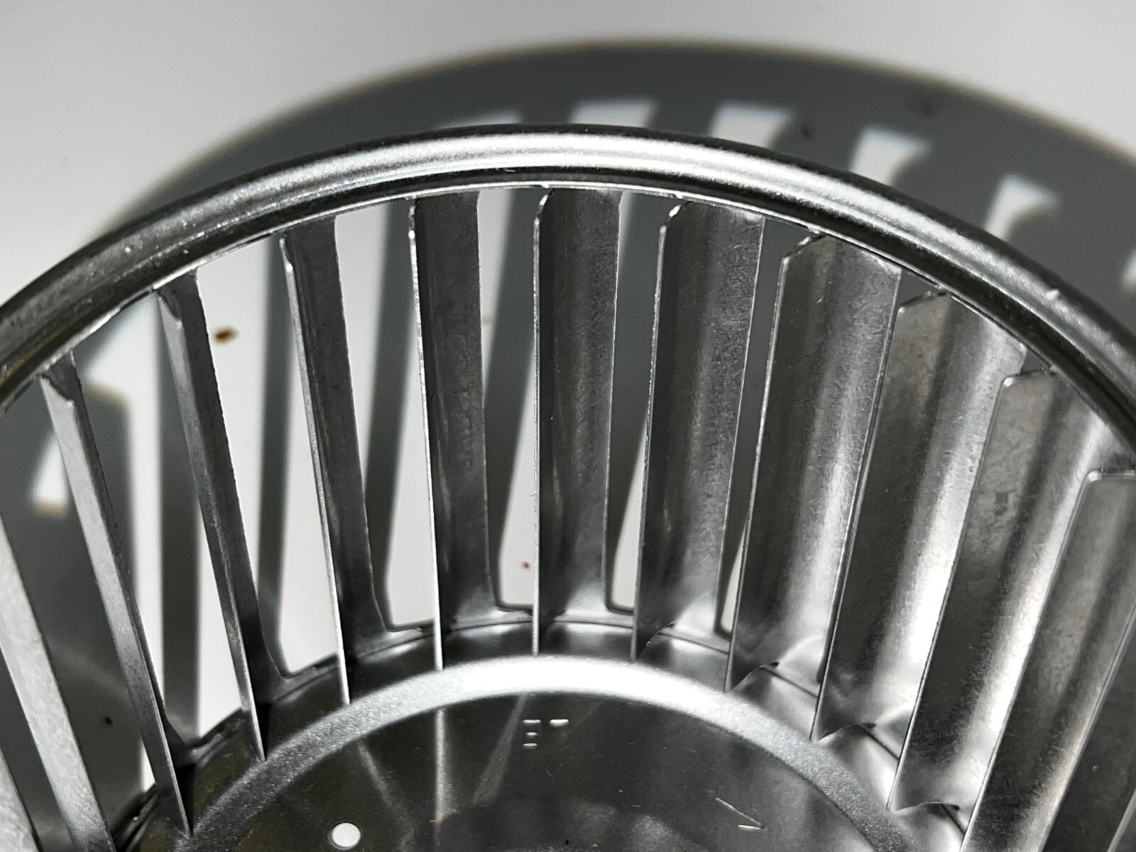 REPLACEMENT COMPONENTS BLOWER WHEEL LA21RA425 1/4″ BORE 4-13/64″ DIAMETER