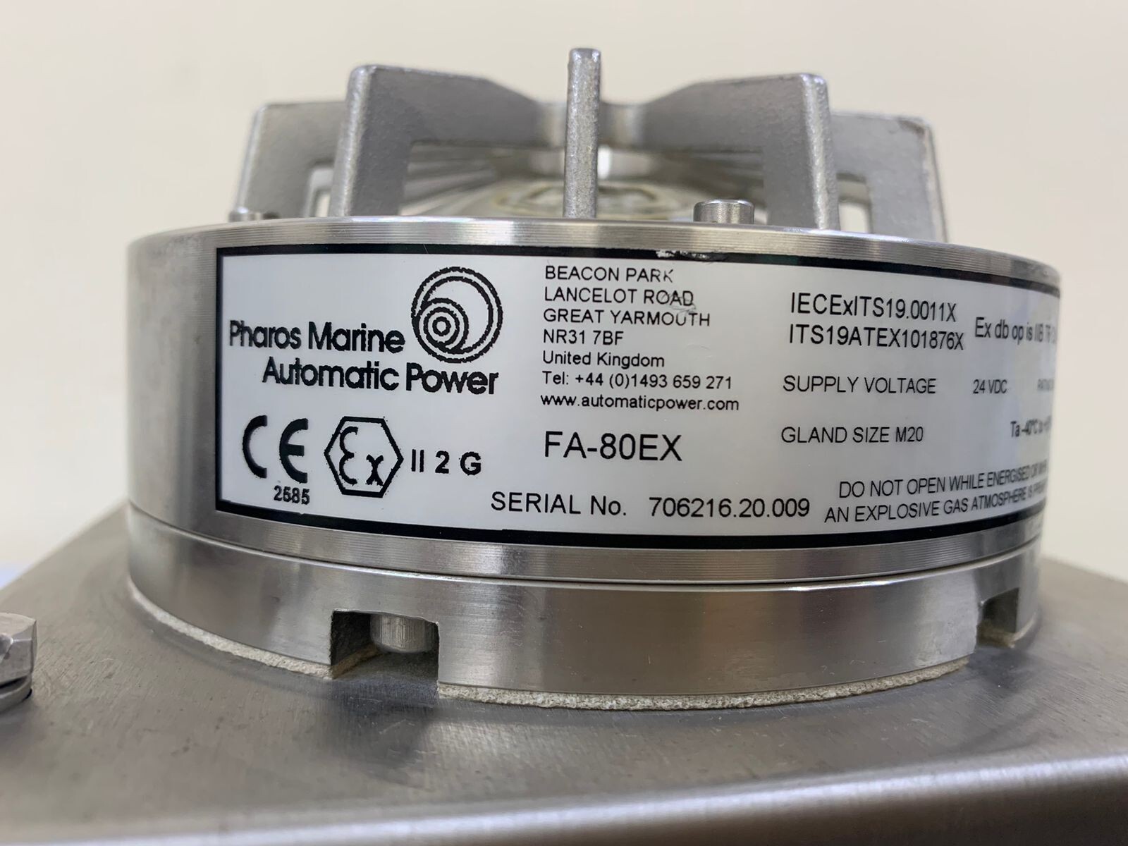Pharos Marine Automatic Power / Helideck Perimeter Light / FA-80EX