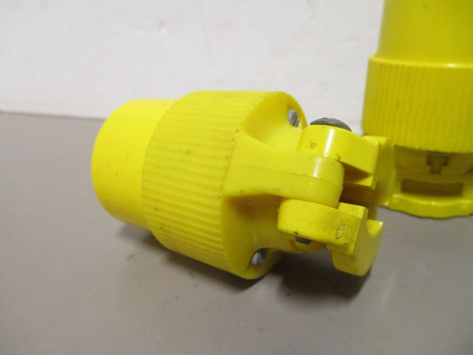 x2 P&S Twist-Lock Cord Plug End Female 20A 125V 2-Pole 3-Wire Grounded Yellow