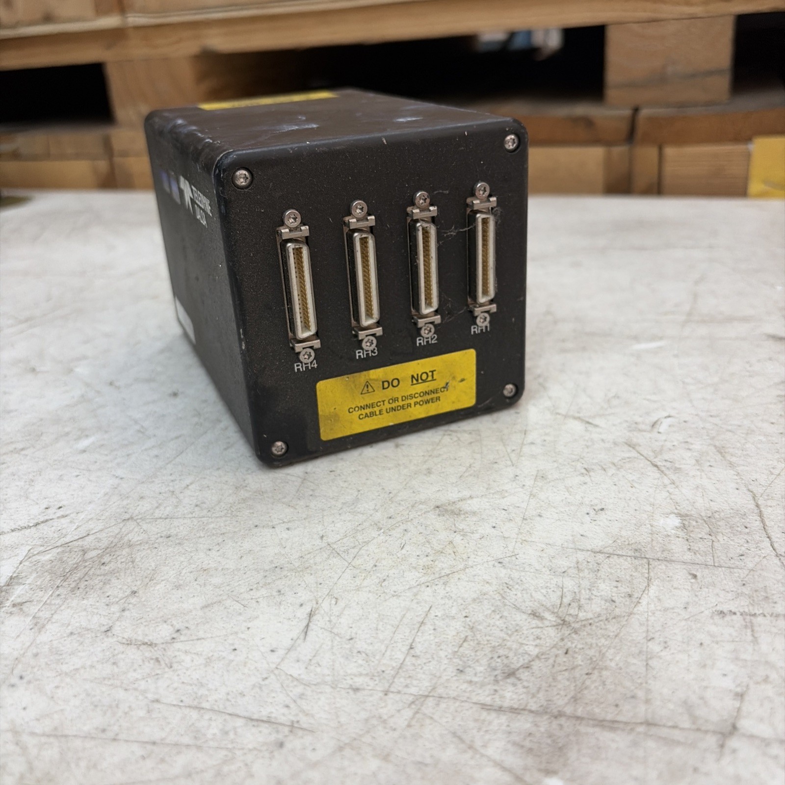 TELEDYNE DALSA RI-11-XXX50 VISION SYSTEM CONTROLLER REPEATER HUB INTERFACE UNIT