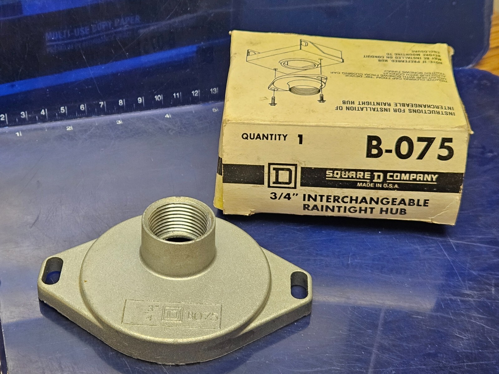 NEW SQUARE D RAINTIGHT HUB B-075 B075 3/4″