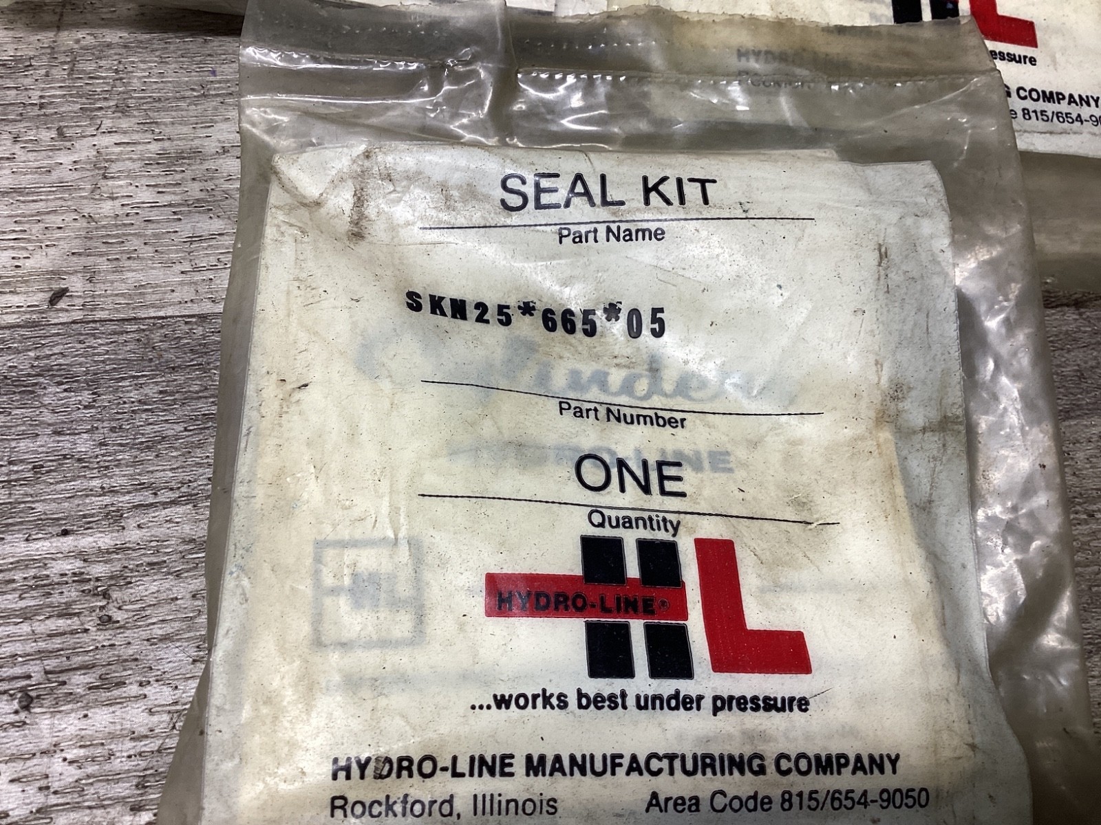LOT OF 3 HYDRO-LINE SKN25-665-05 HYDRO LINE SEAL KIT #103N43*SI