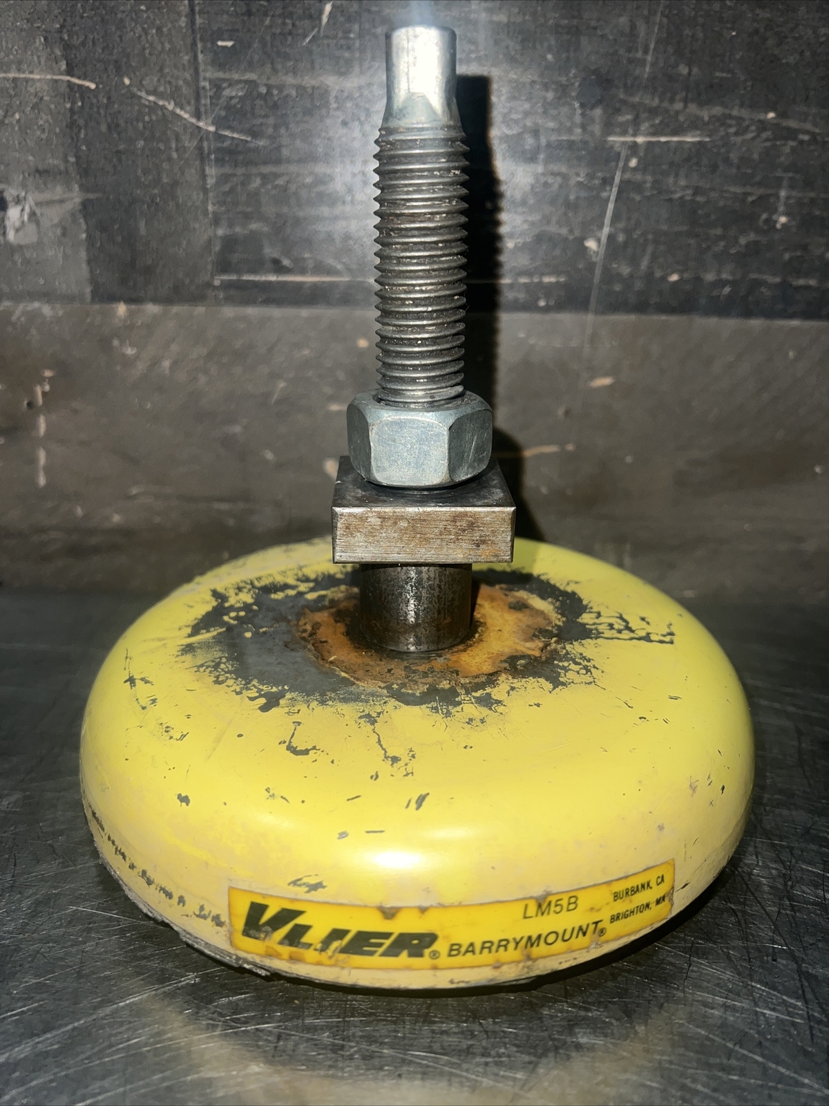 VLIER Leveling Mount Pad LM5B 6 INCH Used Surplus