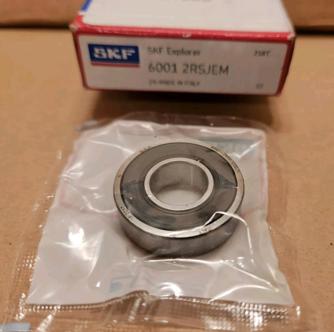 SKF 6001 2RSJEM Radial/Deep Groove Ball Bearing, 12mm Bore, NEW-In Box