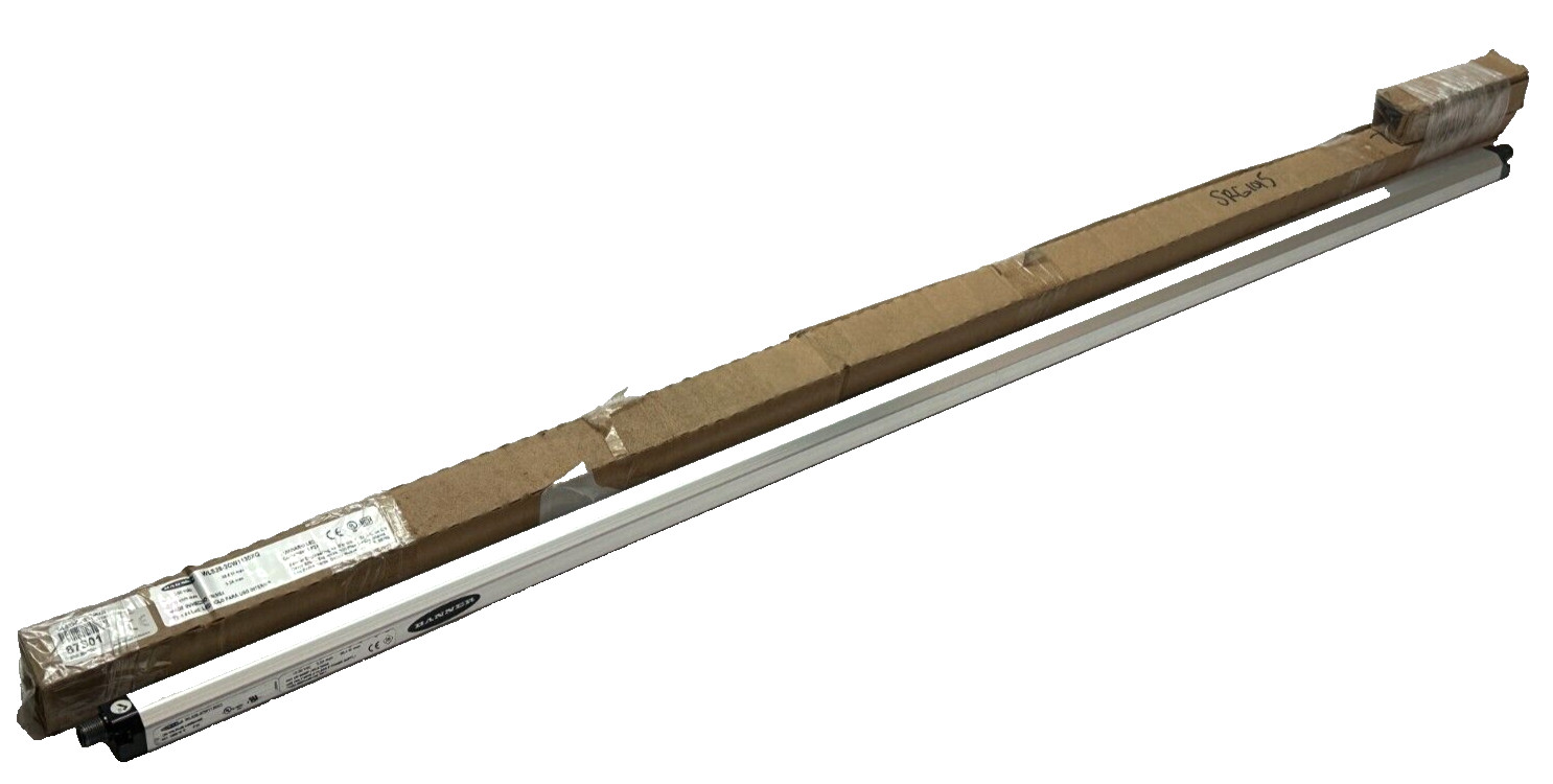 Banner WLS28-2CW1130XQ LED Work Light Strip M12 1130mm 87801