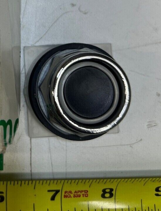 30mm Black Push Button 55WR12 13/4 Momentary Action Chrome Plated Metal 10A 600V