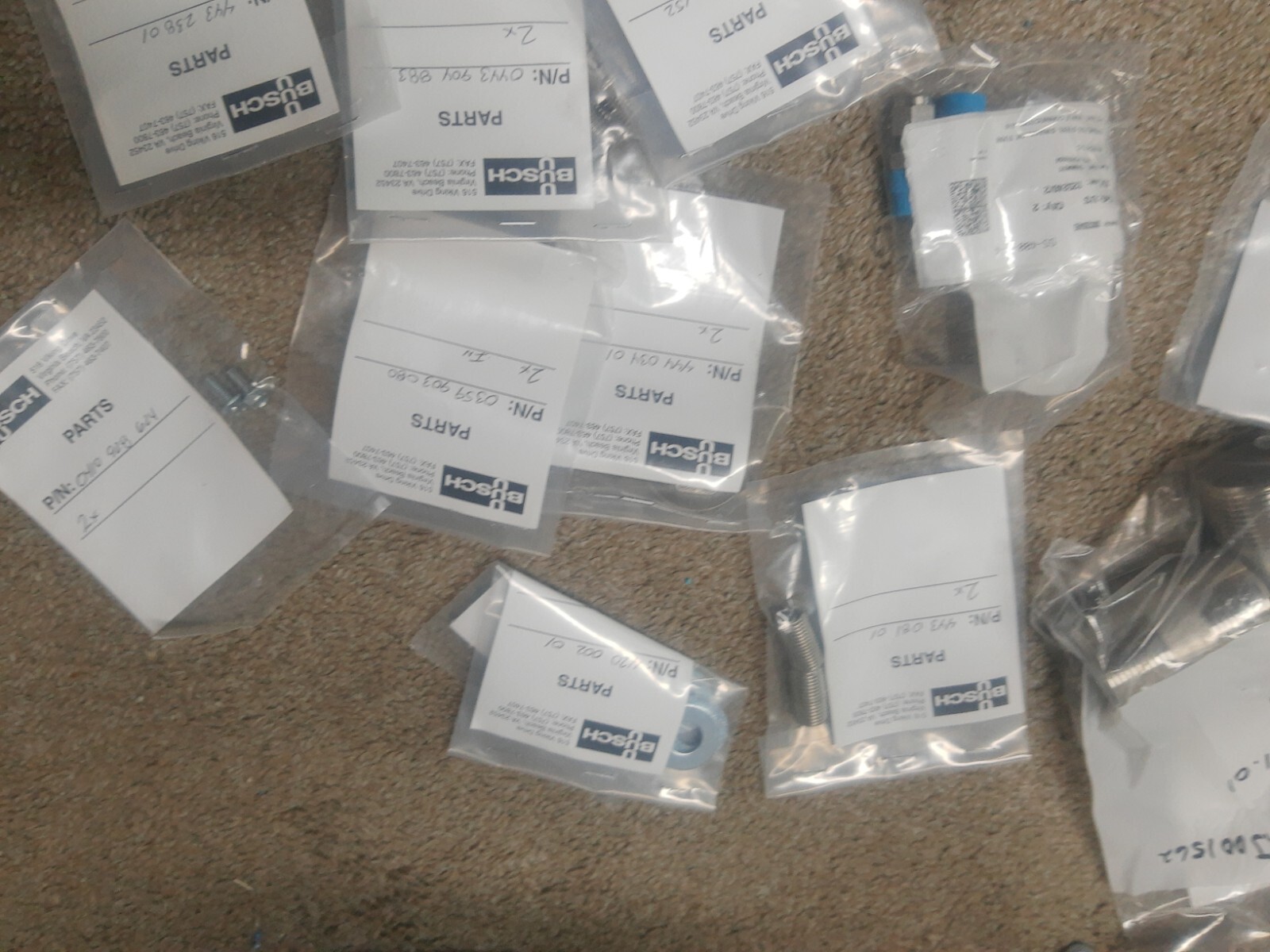 NEW HUGE LOT of Busch Vacuum Pump Hardware Parts Fittings Connector # 443.091.01