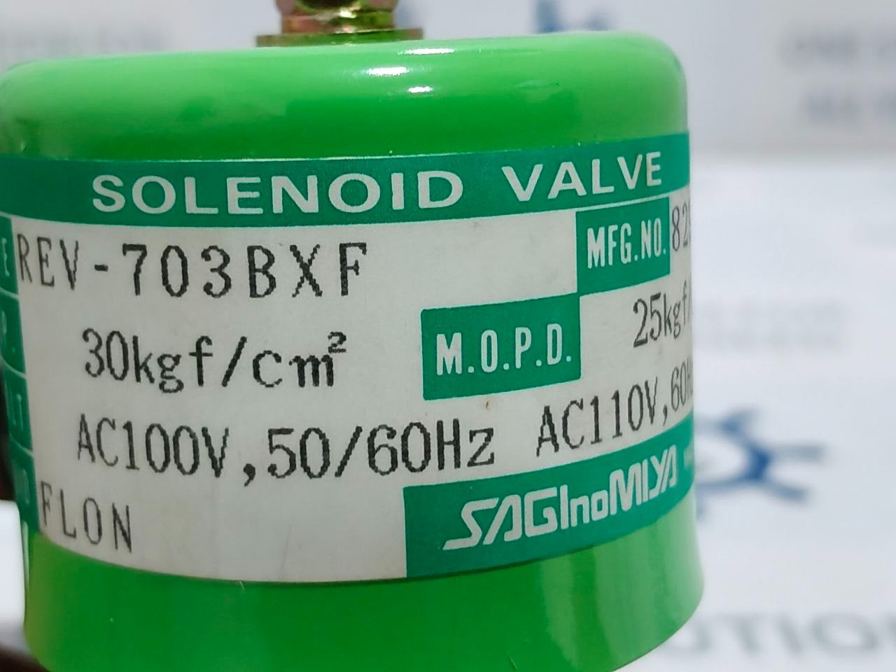 Saginomiya REV-703BXF Solenoid Valve Flon AC100V 50/60Hz 30kg f/cm² 25kg f/cm²