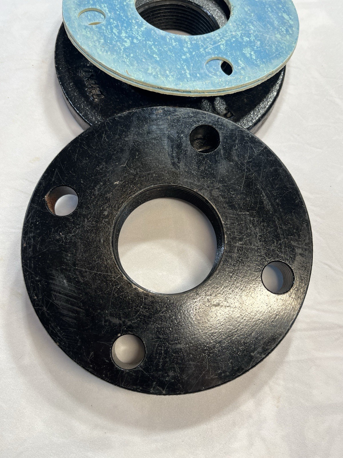 (2) – PRO Pipe Flanges 2-1/2″ X 7″ with Gaskets – 125B, ID1924
