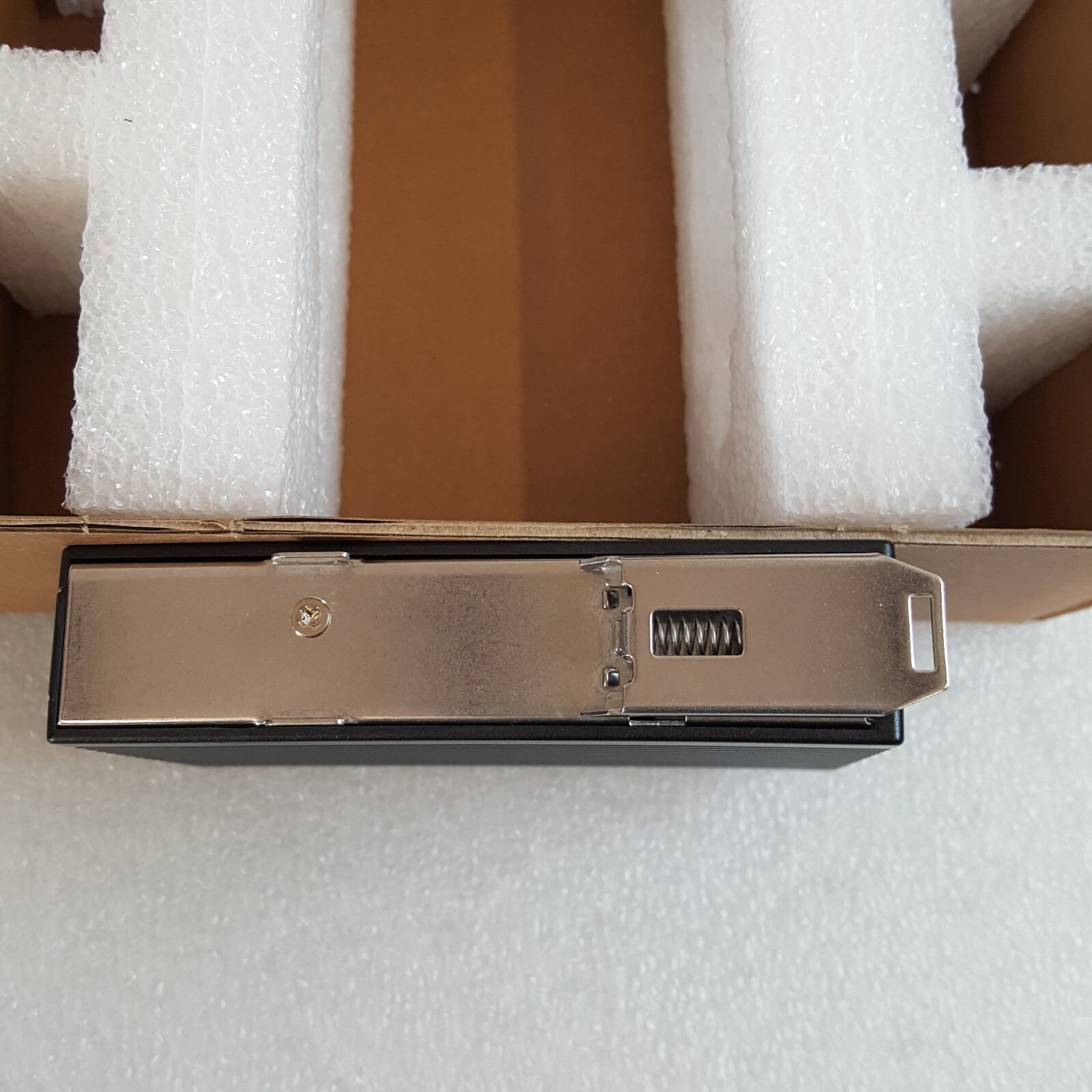 💥NEW BLACK BOX INDUSTRIAL MEDIA CONVERTER LMC270A-SM-20K-SC