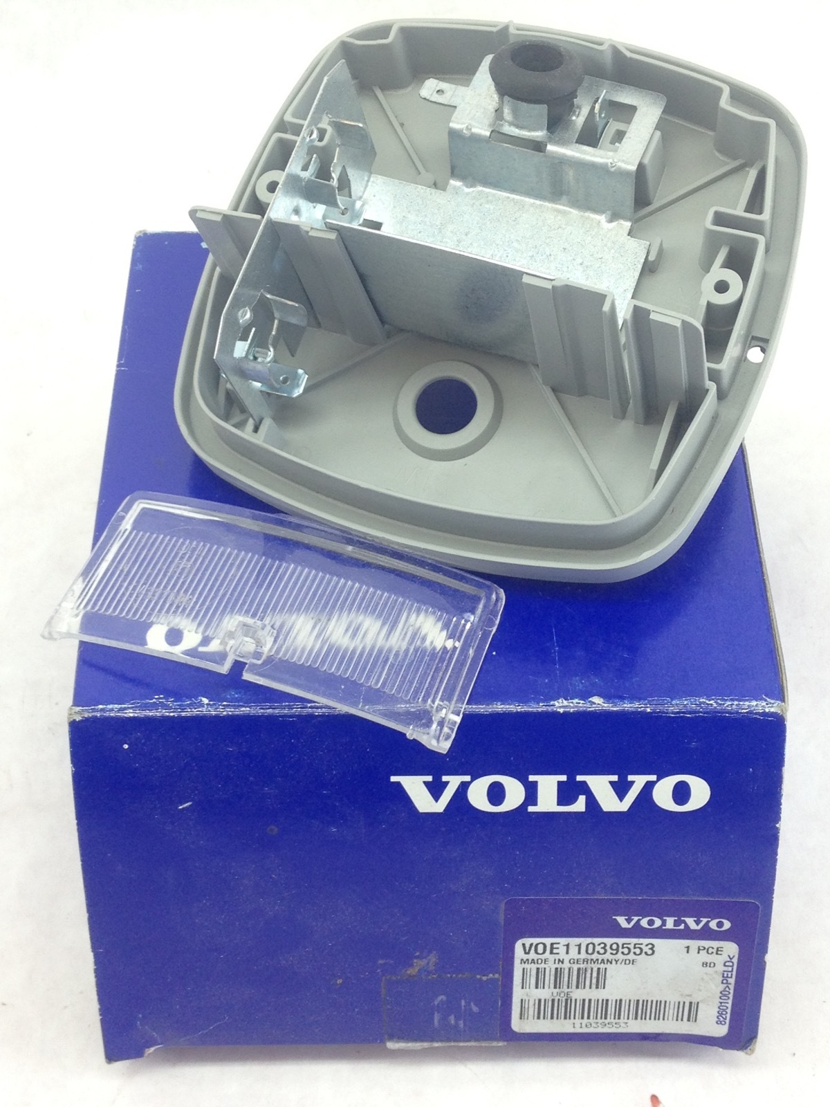 NEW! VOLVO CONSTRUCTION EQUIPMENT VOE11039553 REAR LIGHT BASE w/ PART LENS(H164)