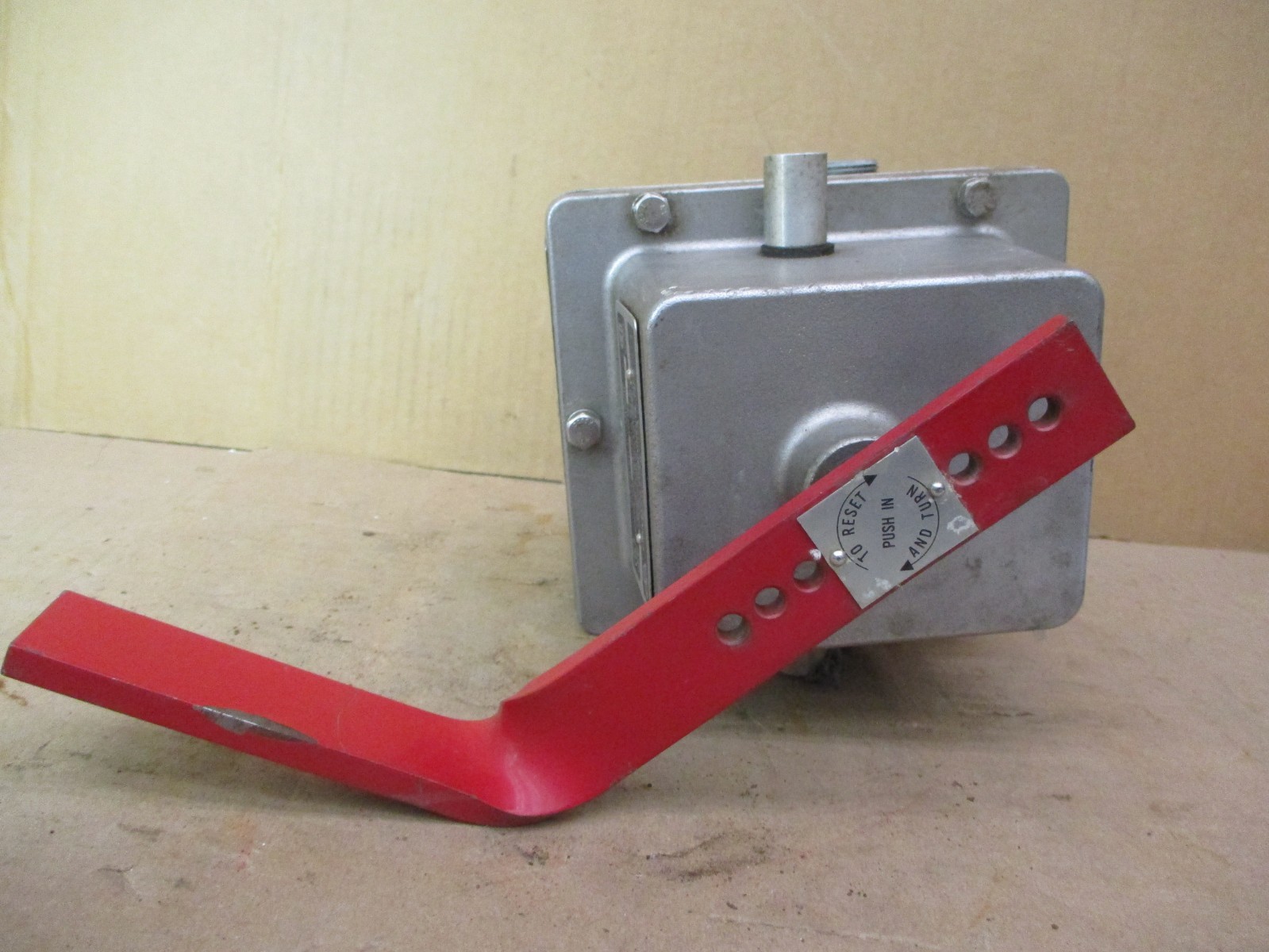 Conveyor Components Co. RS2 Raintight Enclsoure Safety Stop Control 53484WVS