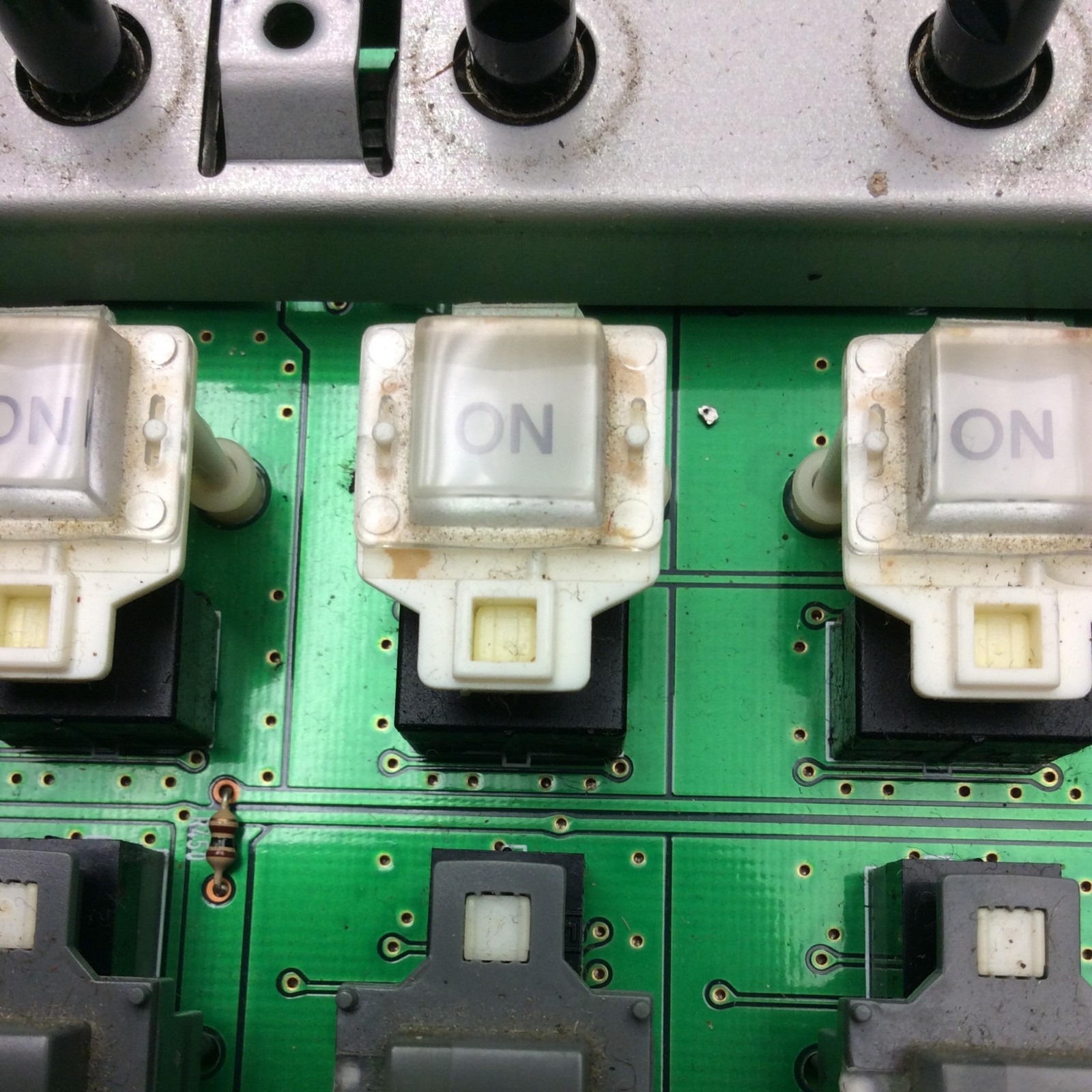 Yamaha MG16/4 Mixer Board X3228