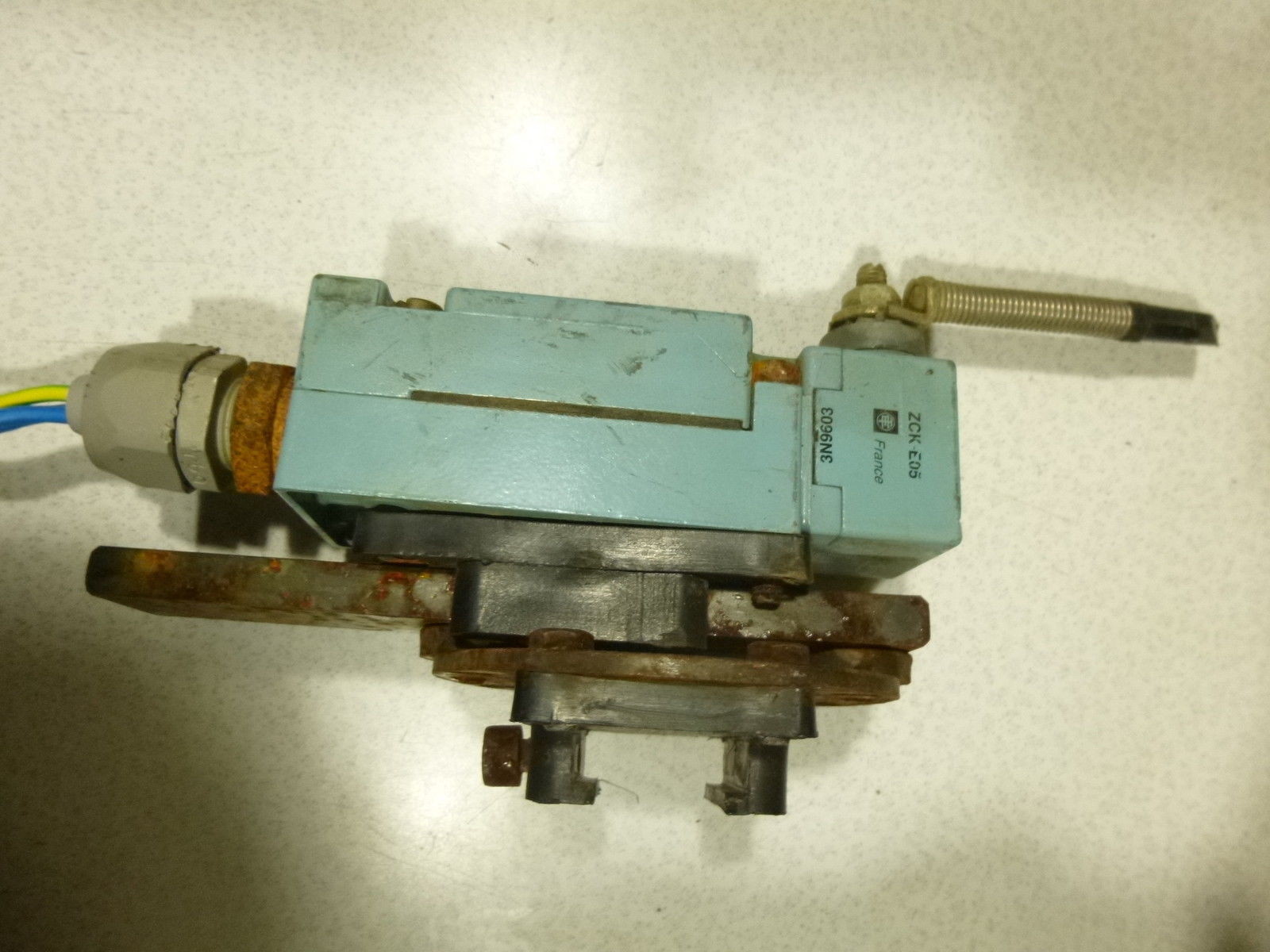 TELEMECANIQUE XCK-J HEAD LIMIT SWITCH H7 zck-eo5