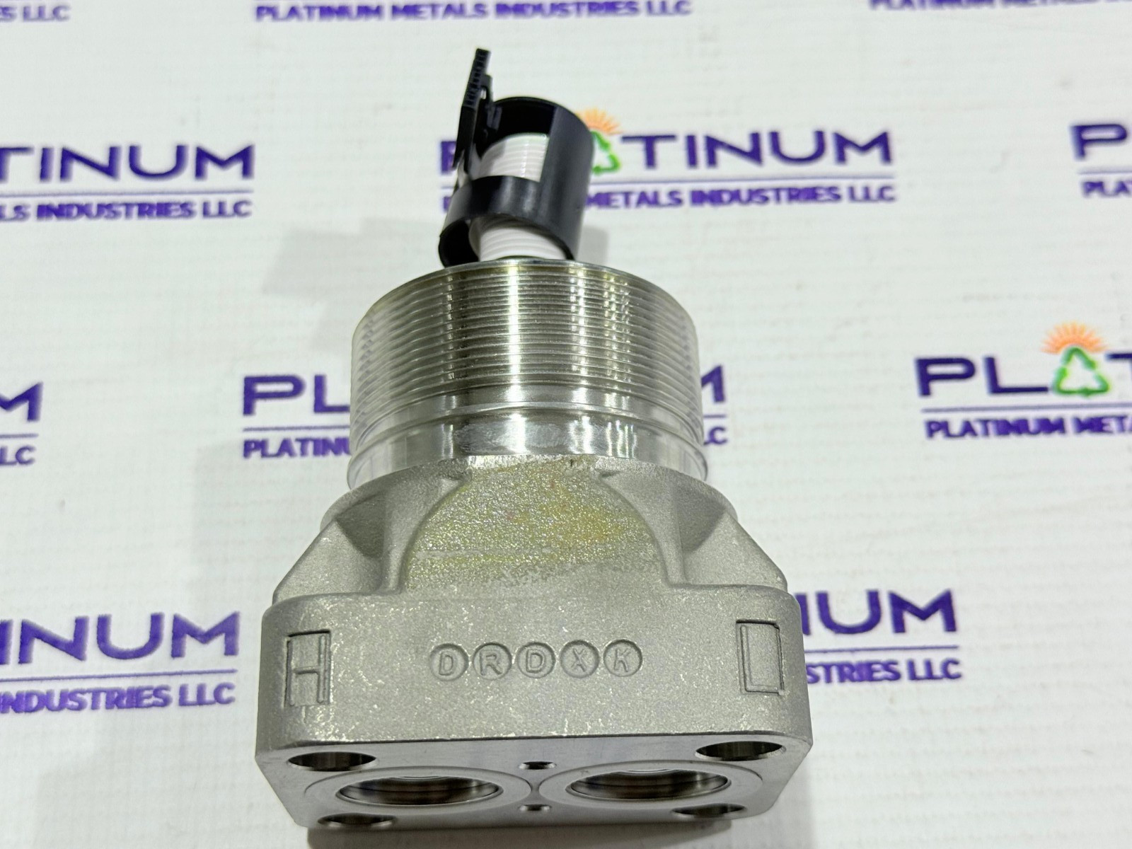 Mopar Chrysler OEM Module 03031-0761-0023 / 3007924