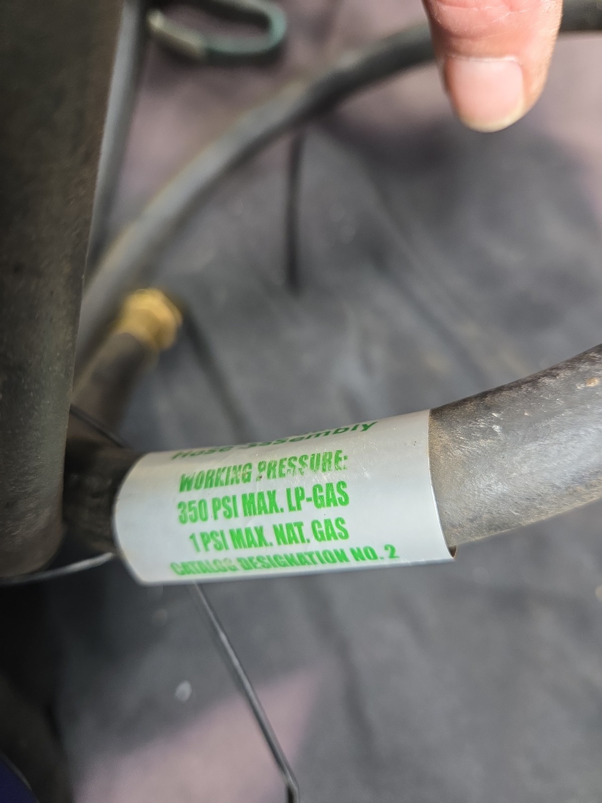 MB Sturgis Petro Gas Hose 350 PSI Propane 1 PSI Natural Gas Line Brass 16′