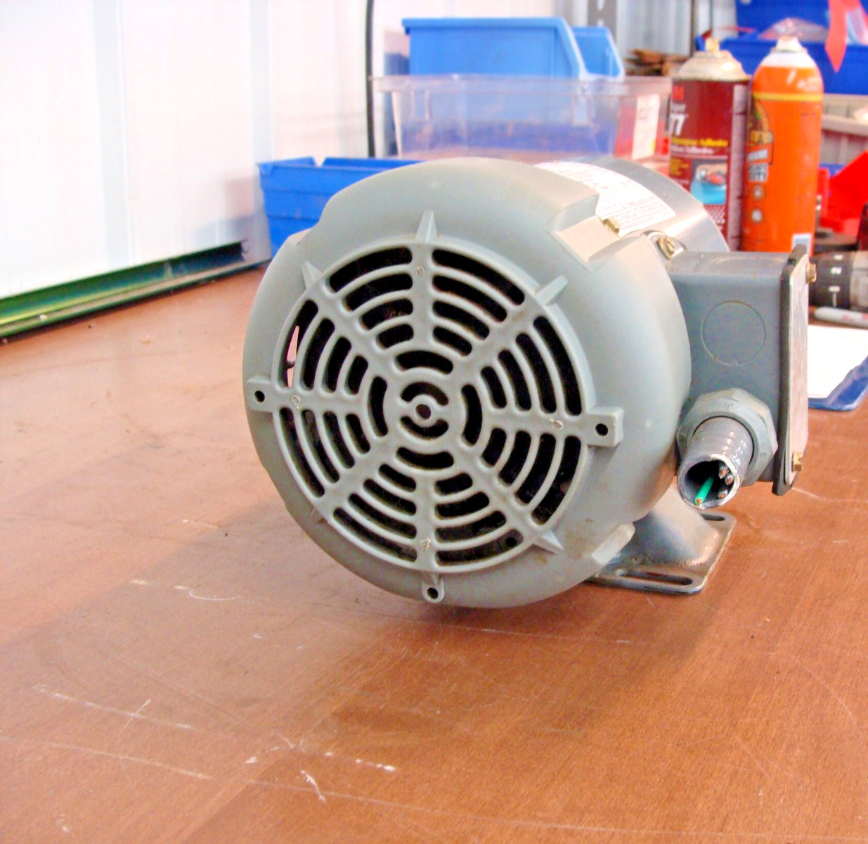 MARATHON G329 MOTOR MODEL CVJ 3/4 HP 3 PH 208-230/460V 2.7-2.8/1.4 A 1725 RPM