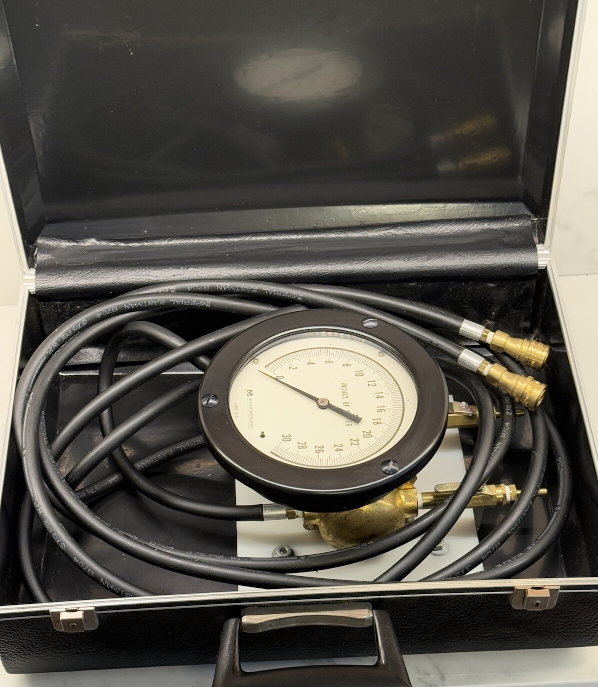 MERIAM INSTRUMENT 60 MG .35.B Model 1126