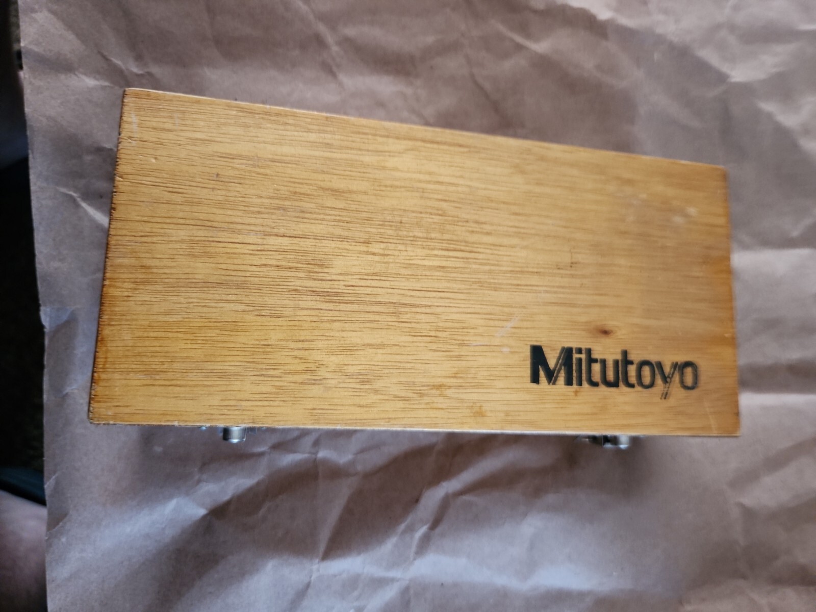 MITUTOYO Durometer HH-313 Used type D rubber plastic ebonite