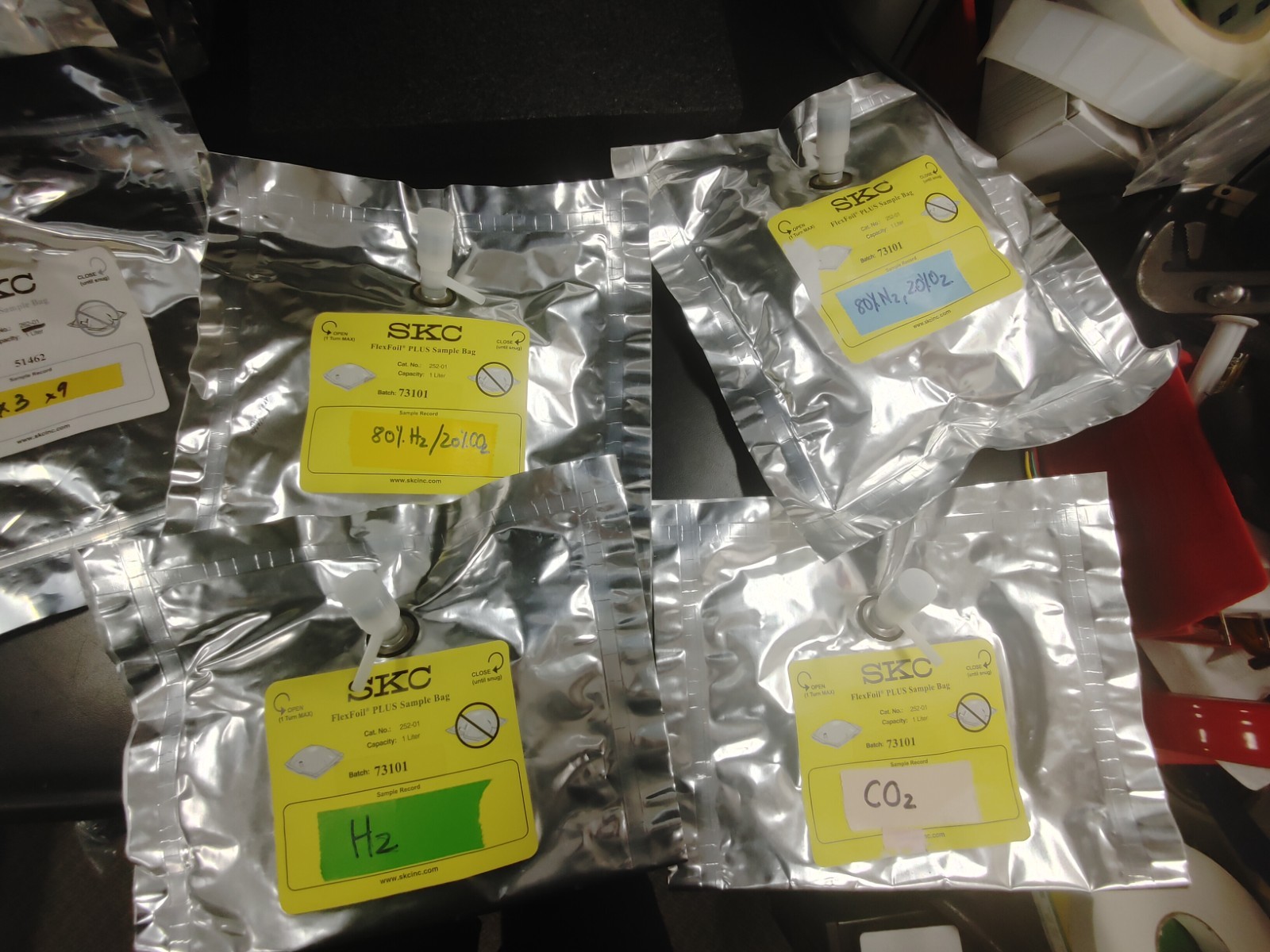Lot of 12 SKC 252-01 1L Flexfoil Plus X4 262-01 1L Flexfoil Sample Bags X 8