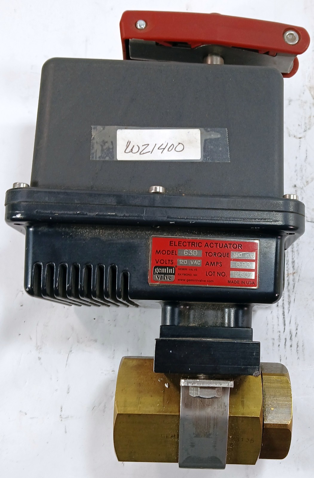 1 USED GEMINI VALVE 630 ELECTRIC ACTUATOR W/ BRASS BALL VALVE ***MAKE OFFER***
