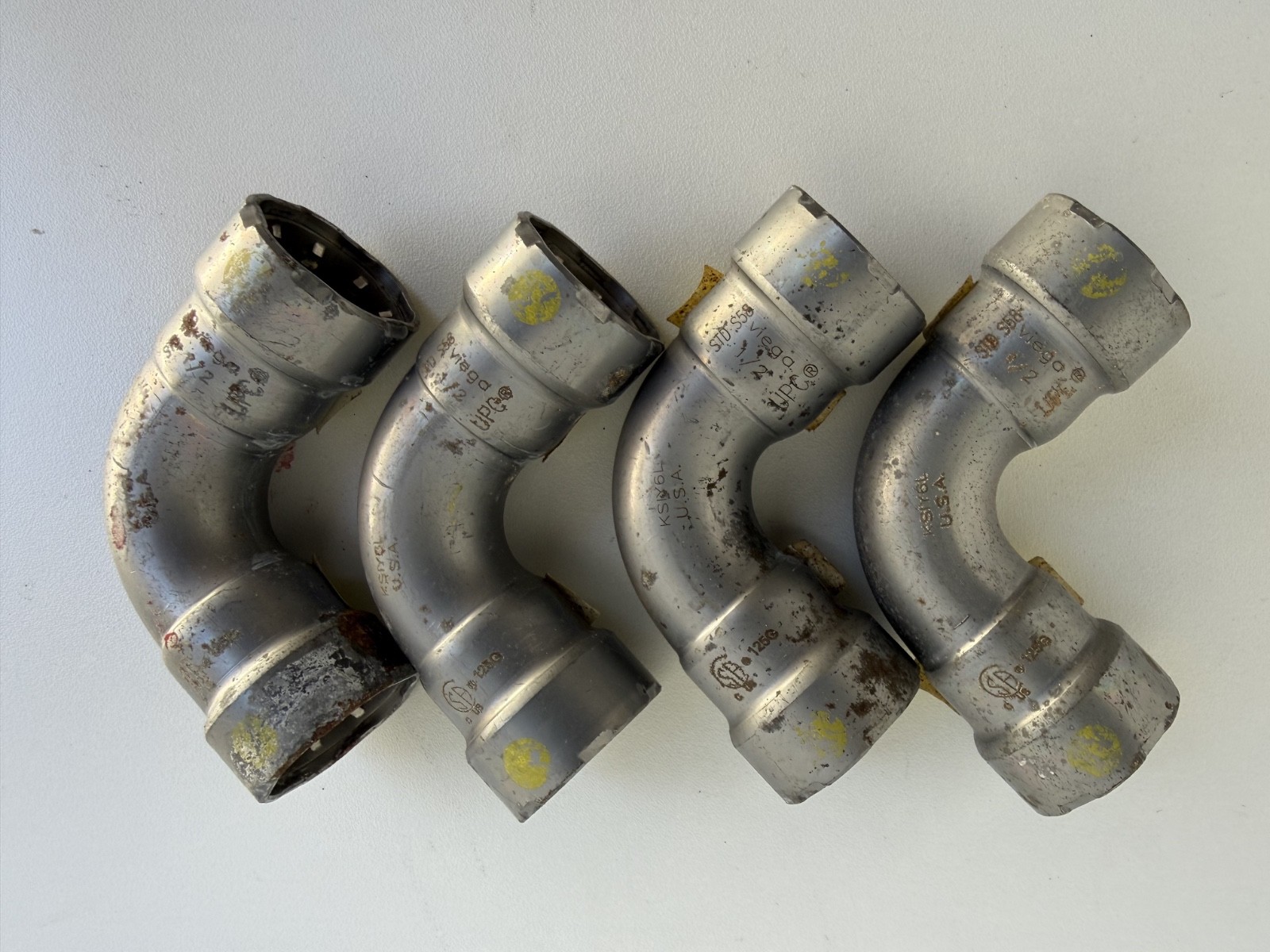 Viega MegaPressG 25201 Carbon Steel 90 Degree Elbow 1/2 Inch Press Connection