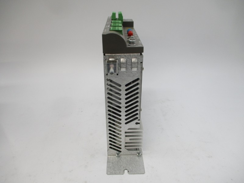 SCHNEIDER ELECTRIC MC-4/11/03/400 13130245 380-480VAC 3.2A UNMP