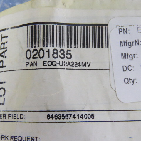 PANASONIC ECQ-U2A224MV Qty of 100 per Lot CAP POLY .22UF 250V 20% FILM