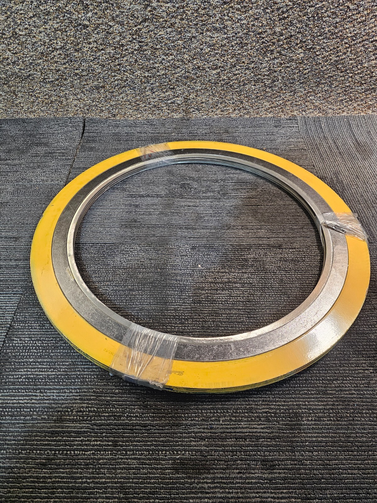 QTY 4 Flexitallic Spiral Wound Gasket 347/347/FG ASME B16.20 20″ 300 Yellow