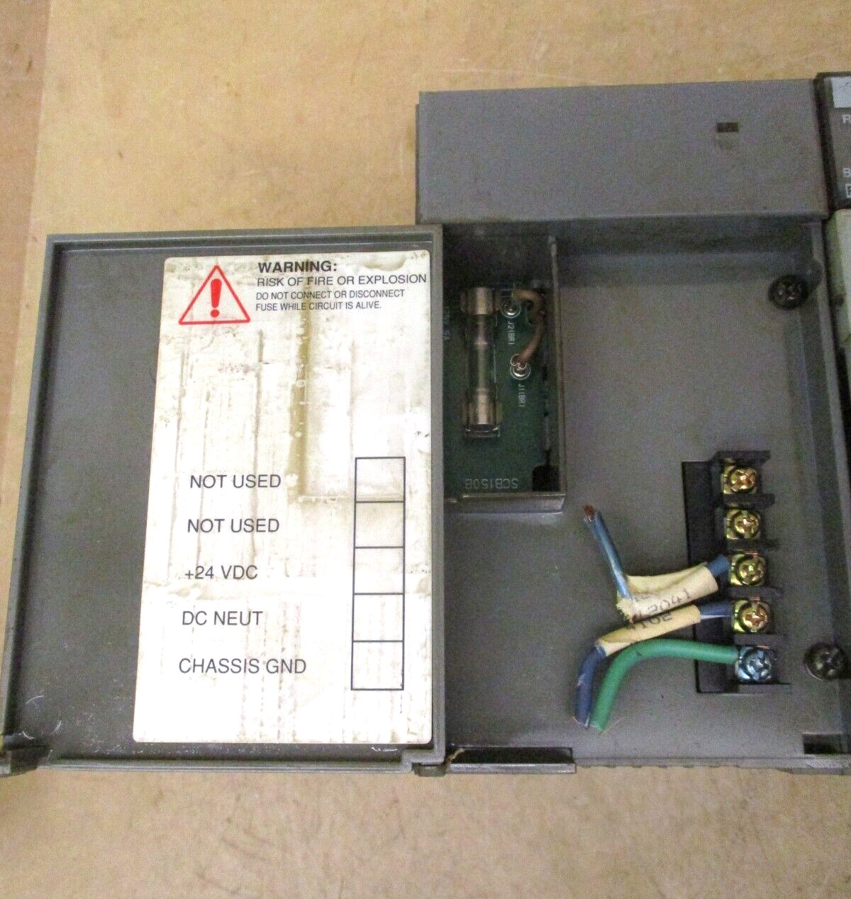 Allen-Bradley SLC 500 1746-P3 Ser A SLC 5/04 CPU 1747-L542 48667GN