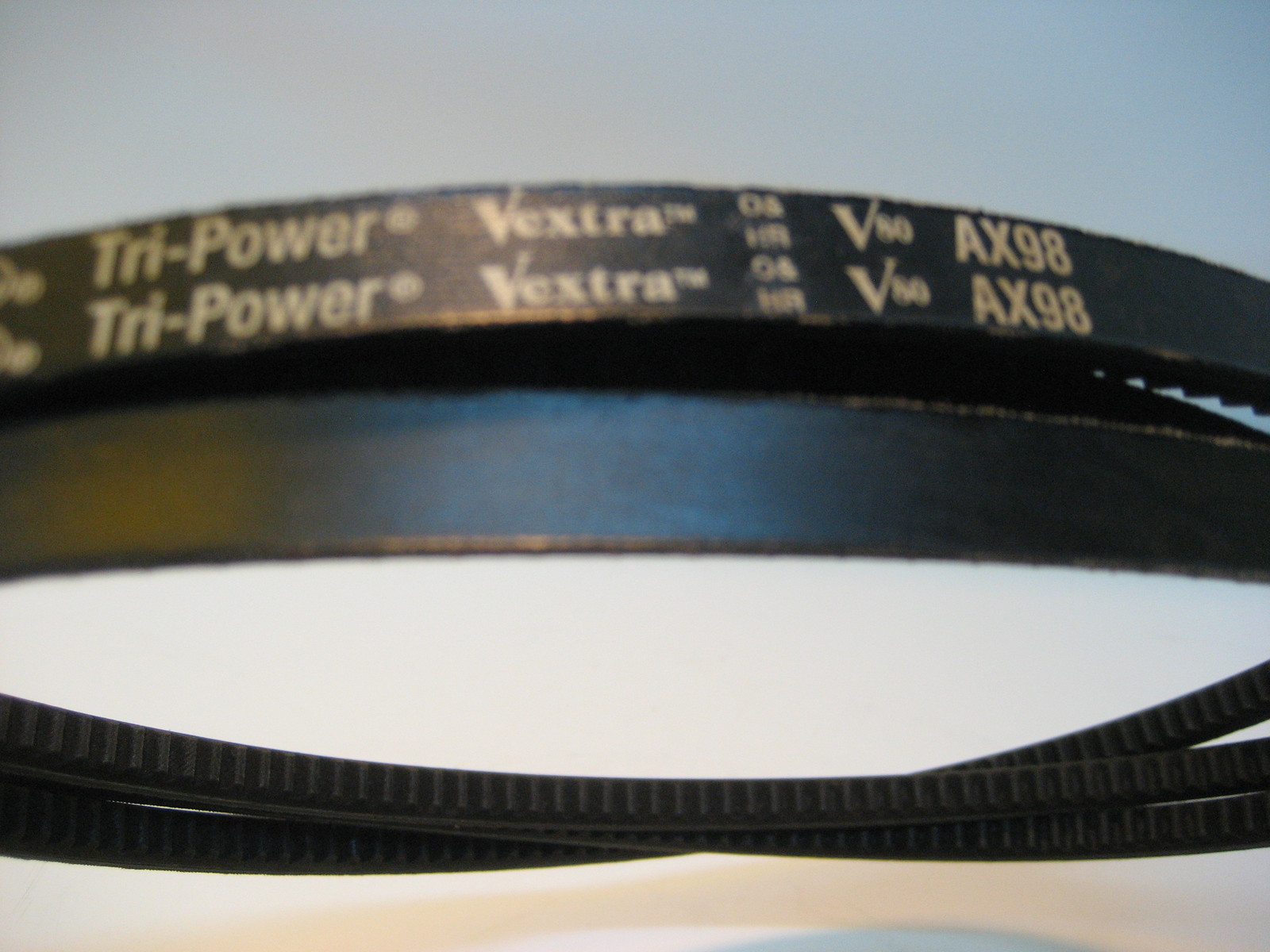 AX98 GATES V BELT 1/2″ x 100″ TriPower Vextra V80 1/2″ x 5/16″ Industrial cogged