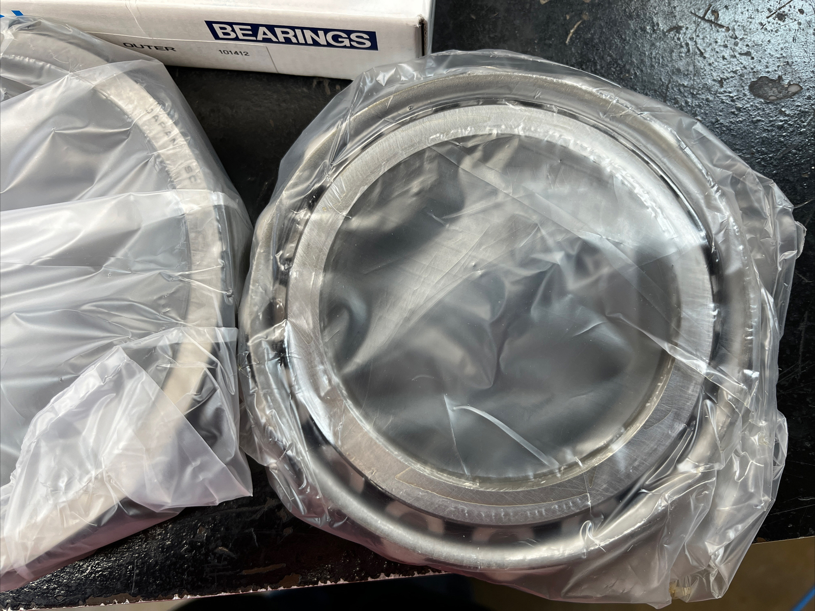 New NTN NF218 Cylindrical Roller Bearing Inner Bearing Unit And Outer Race
