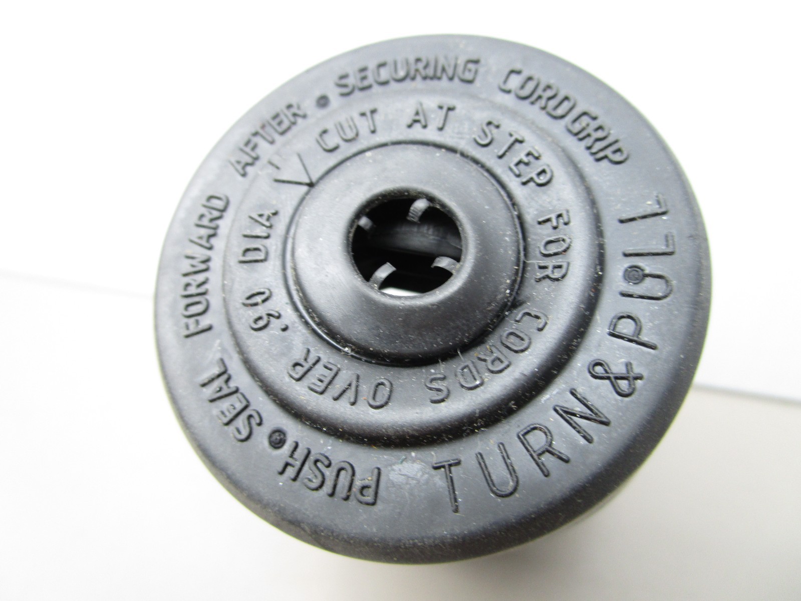 Pass and Seymour L520C Twist Lock Cord End Plug 20A 125V 3-Pole Female