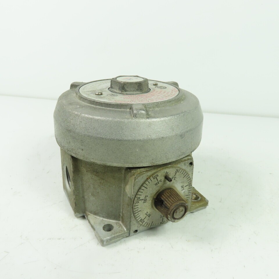 UE United Electric 7439 Temperature Switch125/250VAC 25-¦-325-¦F