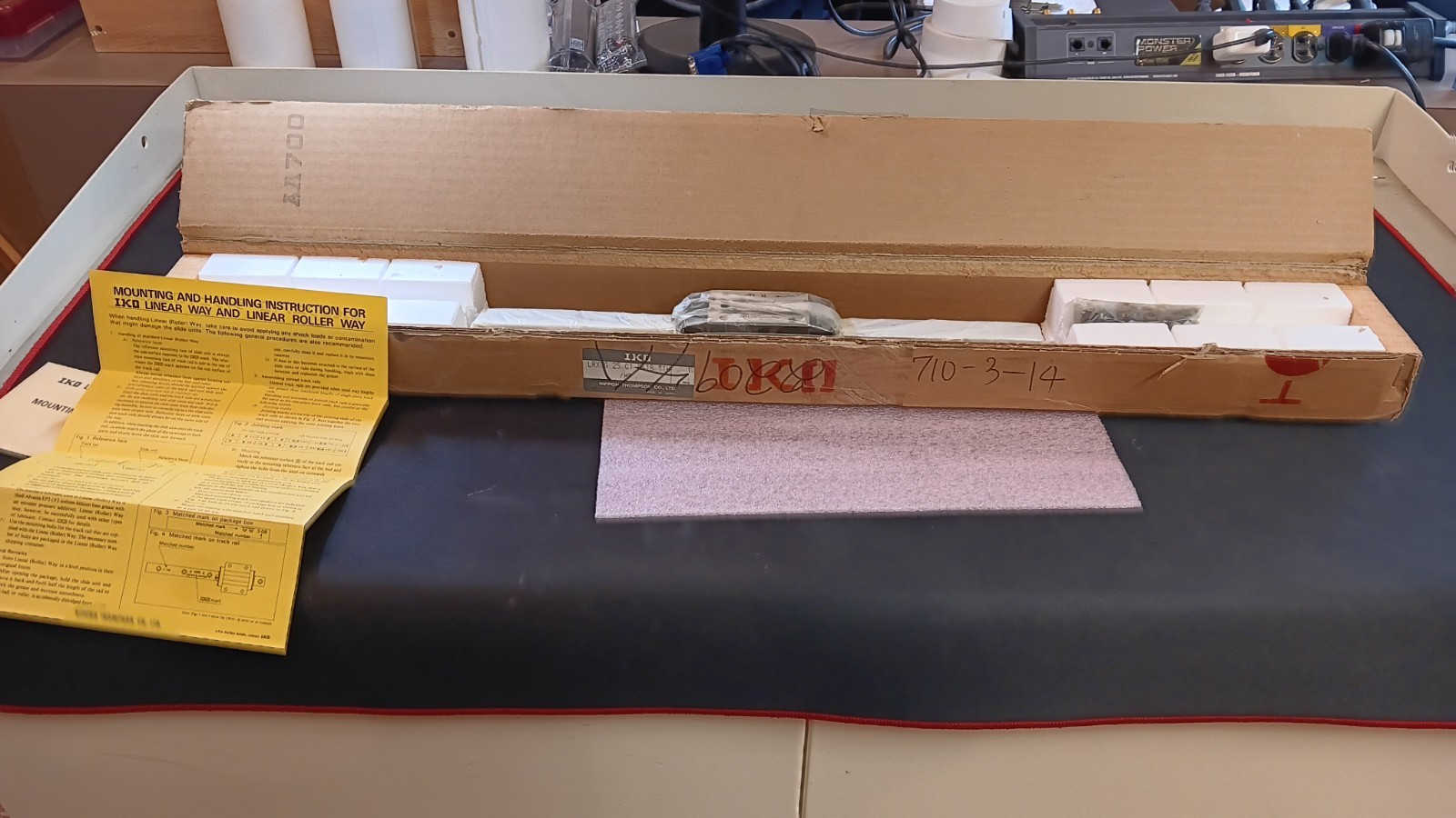 NIPPON THOMPSON IKO LRXDG25 LINEAR WAY LRXDG25C1R418TH1/HP TRACK RAIL