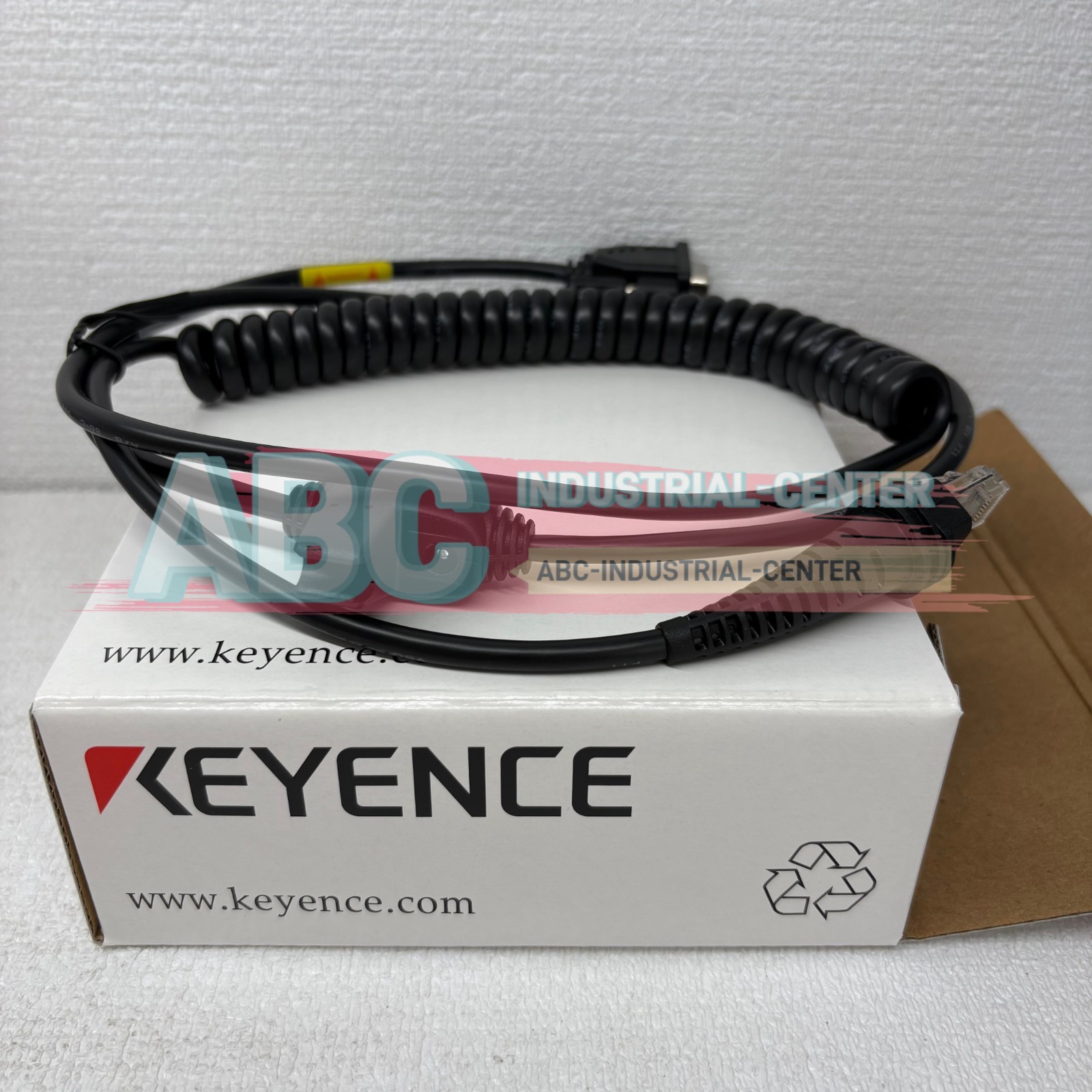 Keyence HR-1C3RC Communication Cable#1pcs new in box