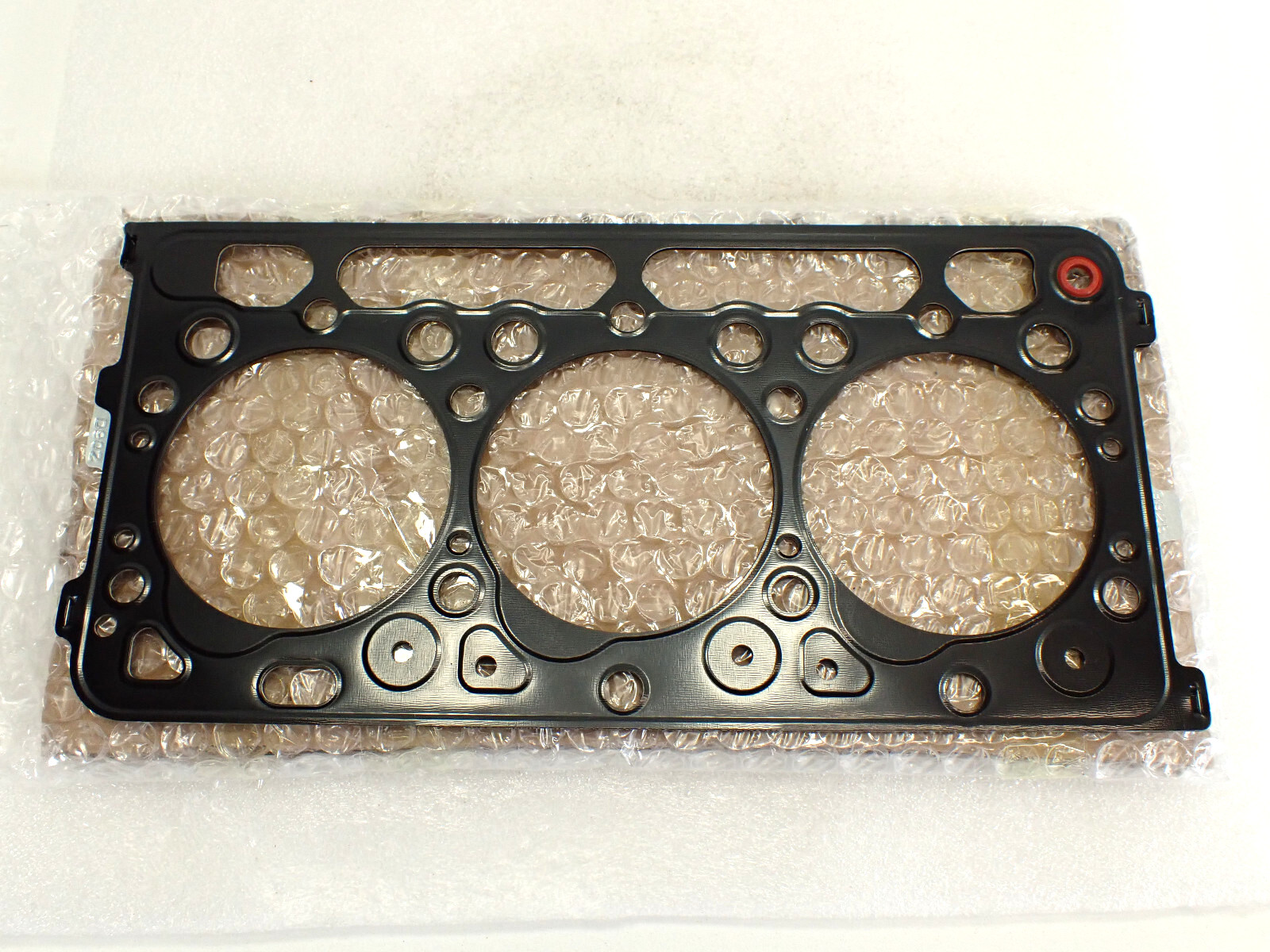 Unbranded D902 Cylinder Head Gasket For Kubota D902 Engine