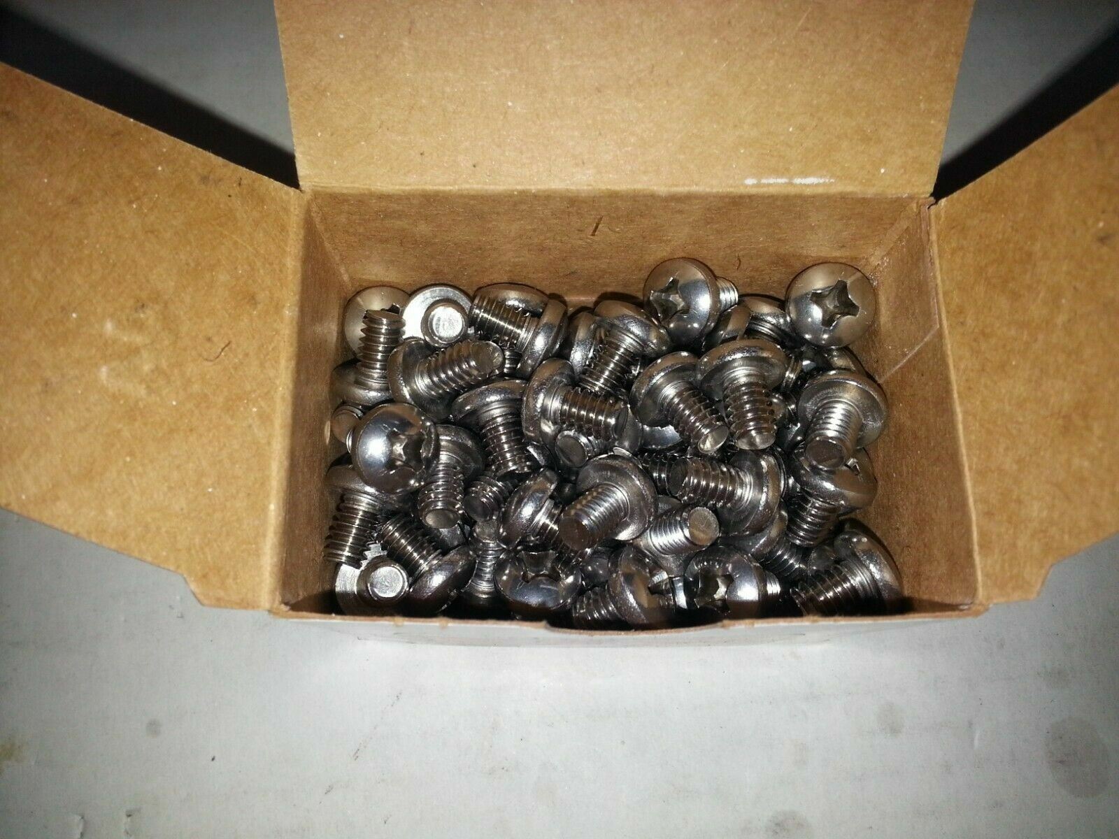 Phillips Pan Head Machine Screw 1/4-20 x 3/8 18-8 Stainless Steel 50 Pack Lot