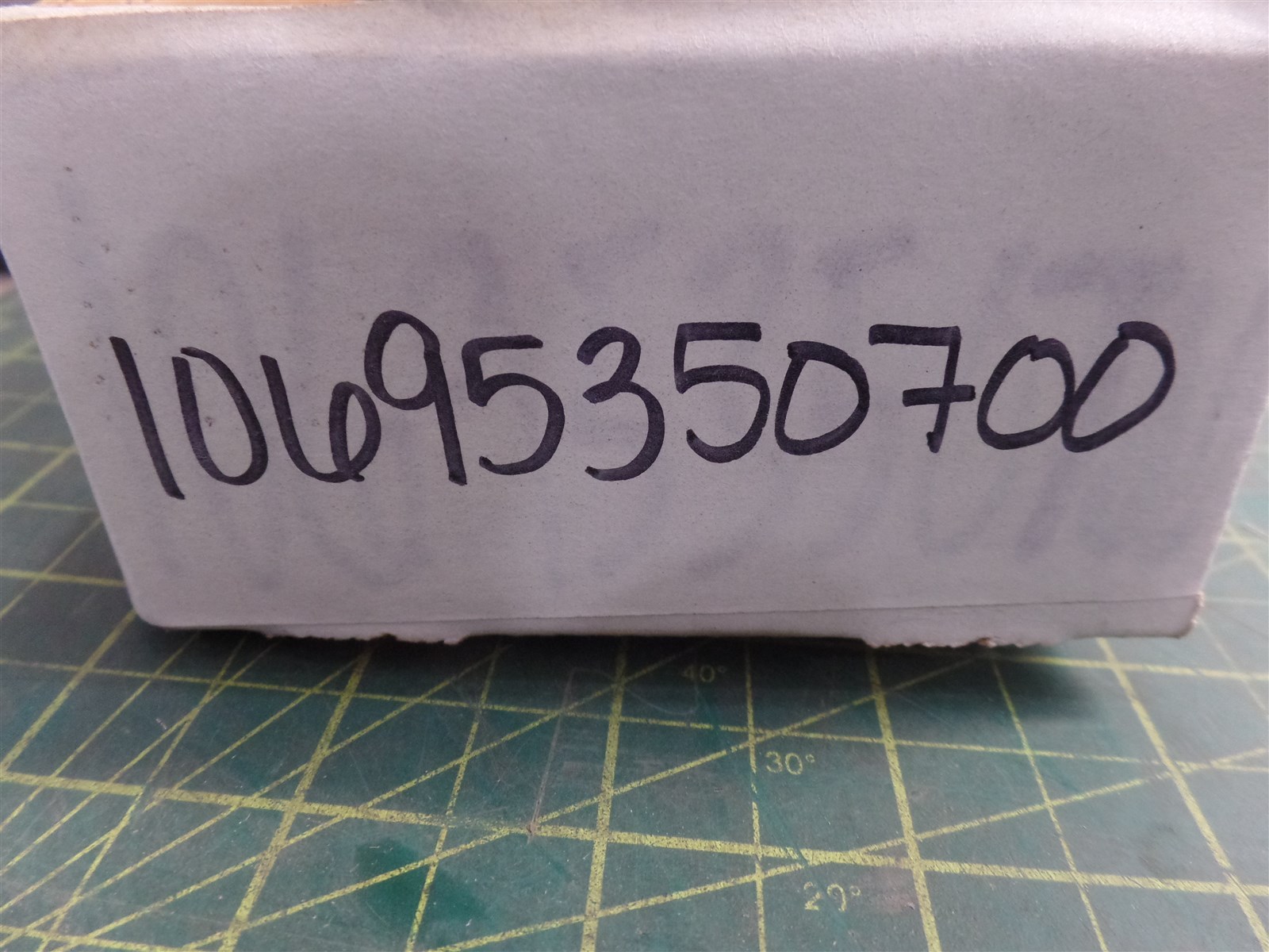 GENUINE TROJAN O&K 10695350700 WIPER SEAL, TEREX 10-695350700, N.O.S, SET OF 2!!