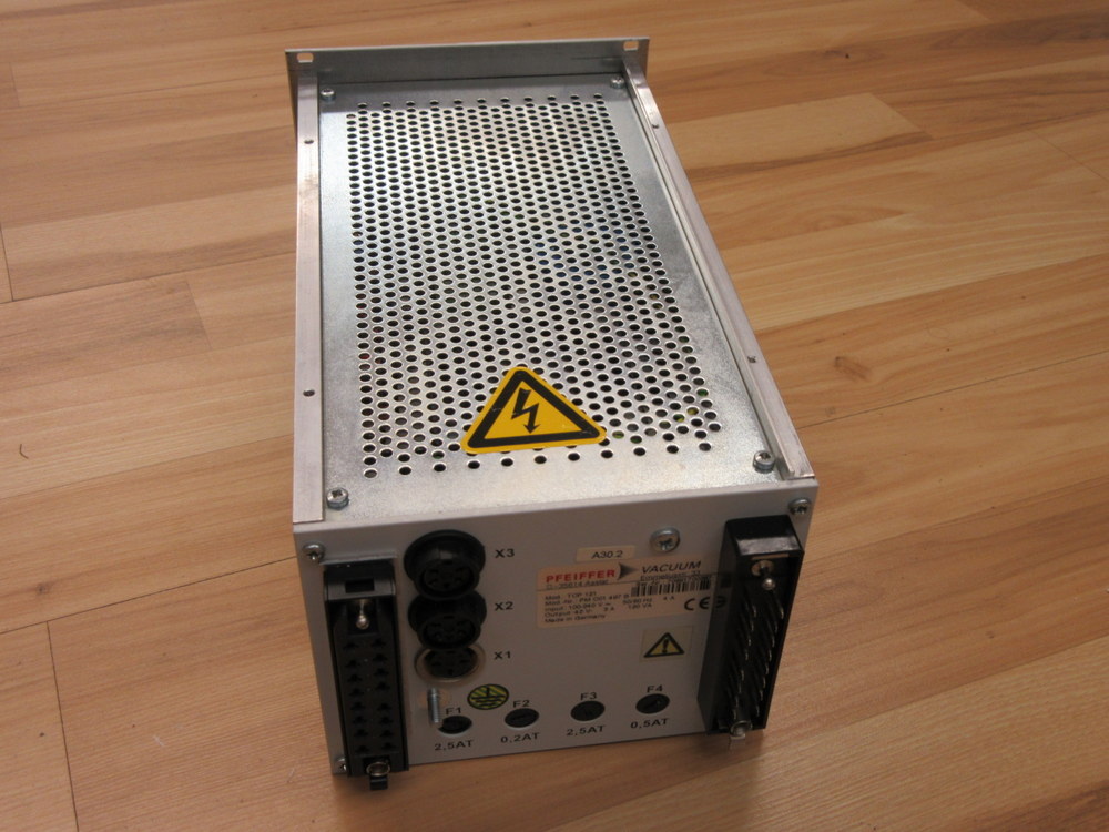 Pfeiffer Vacuum TCP-121 Vacuum Drive Unit TCP121