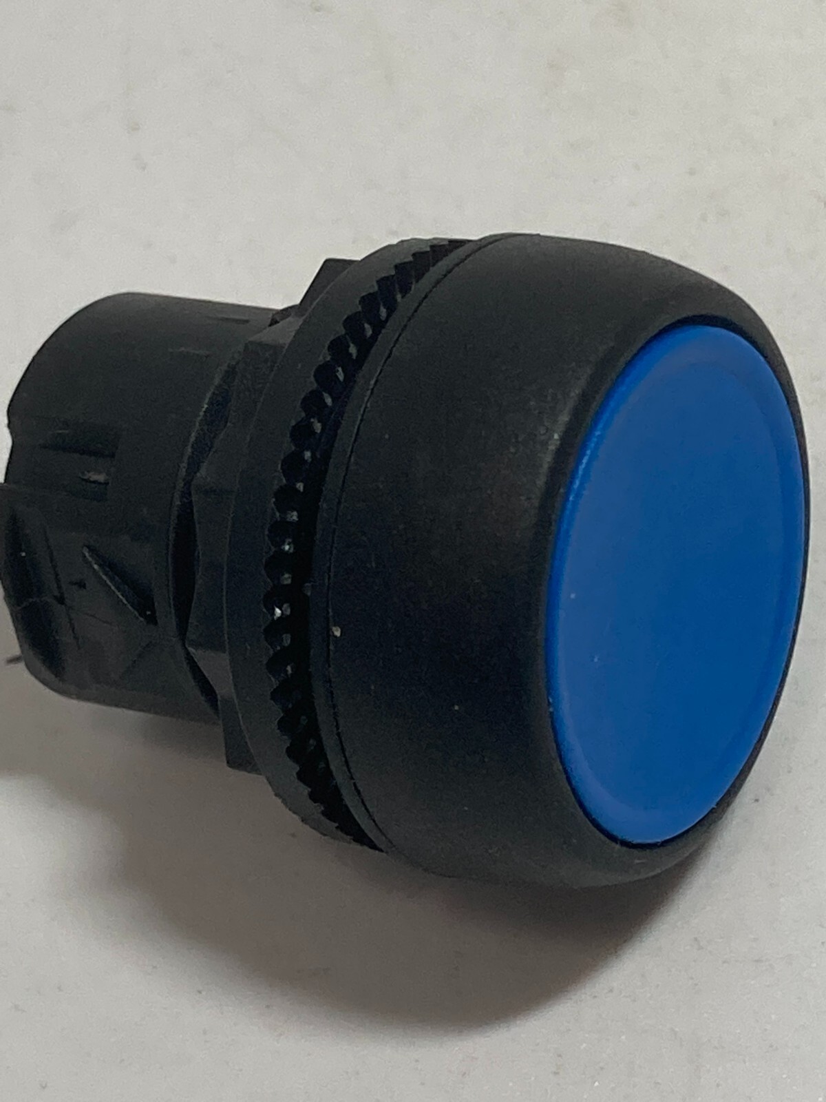 ALLEN BRADLEY 800FP-F6 PUSHBUTTON OPERATOR FLUSH BLUE NNB